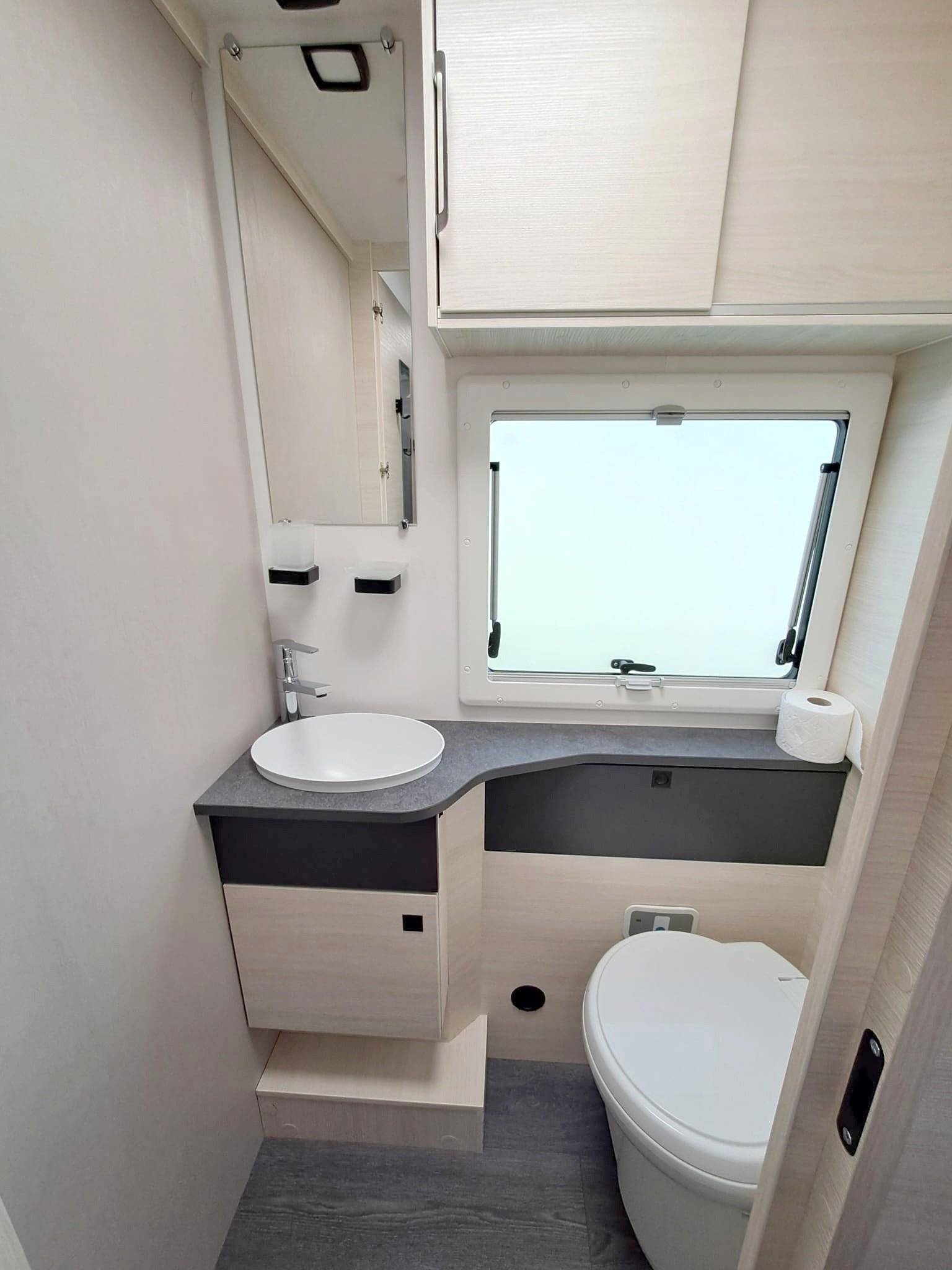 Chausson 720 Titanium Premium