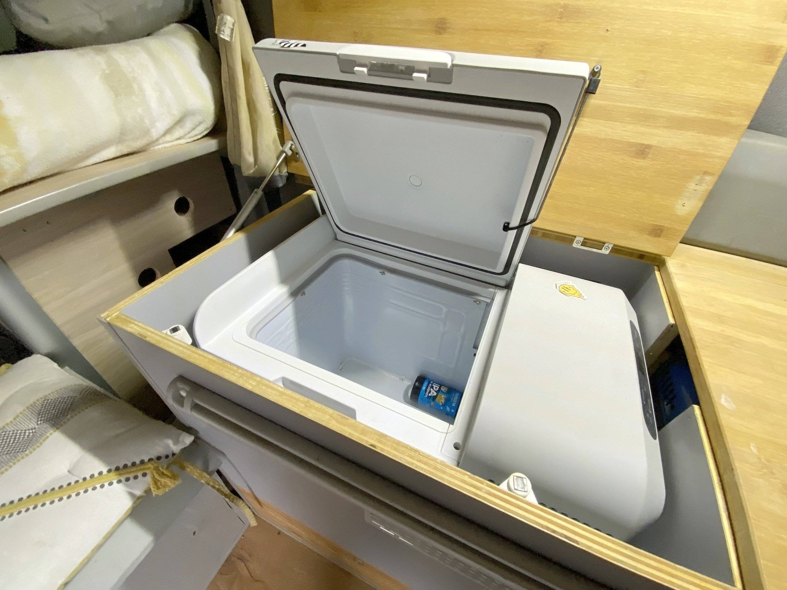 Angolo cucina Fiat Ducato 2,2 l Multijet 120 ch. - Yescapa