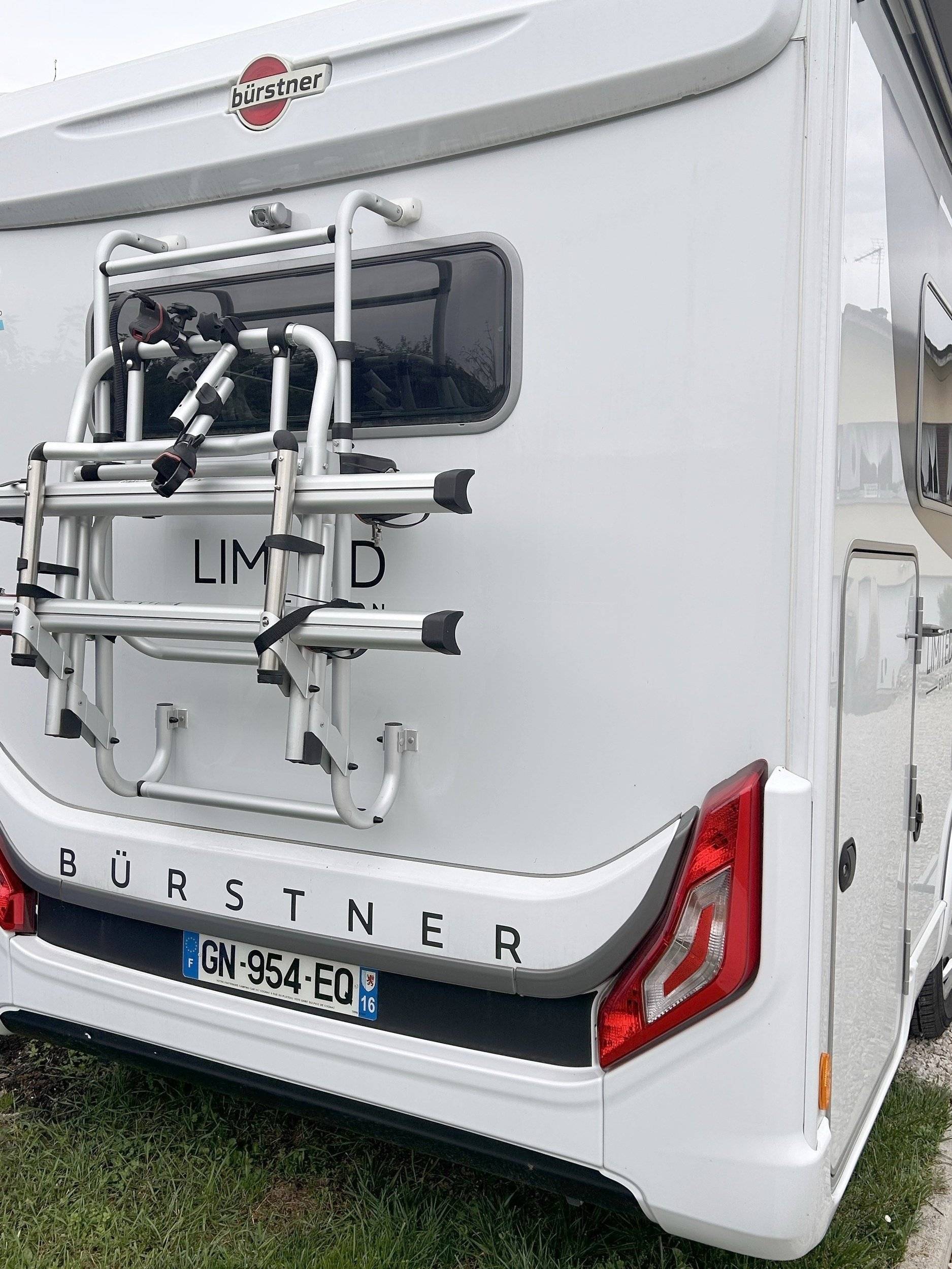 Bürstner 2.2L 140CV