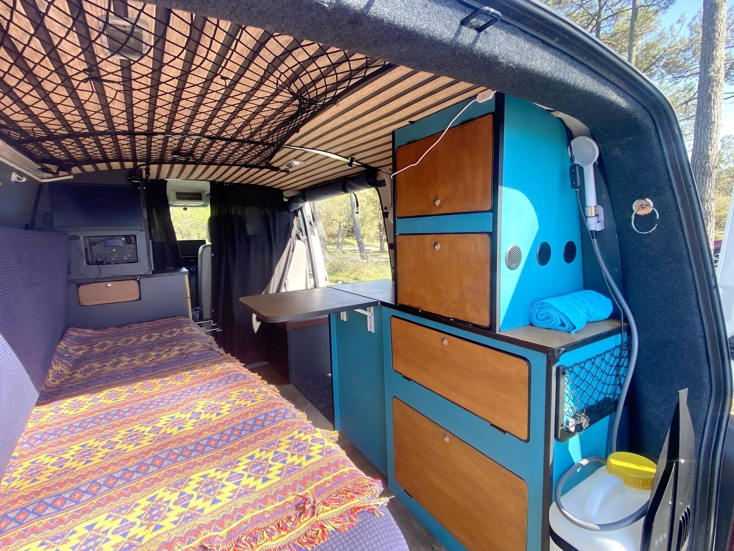 Volkswagen T5 2 l 102 ch