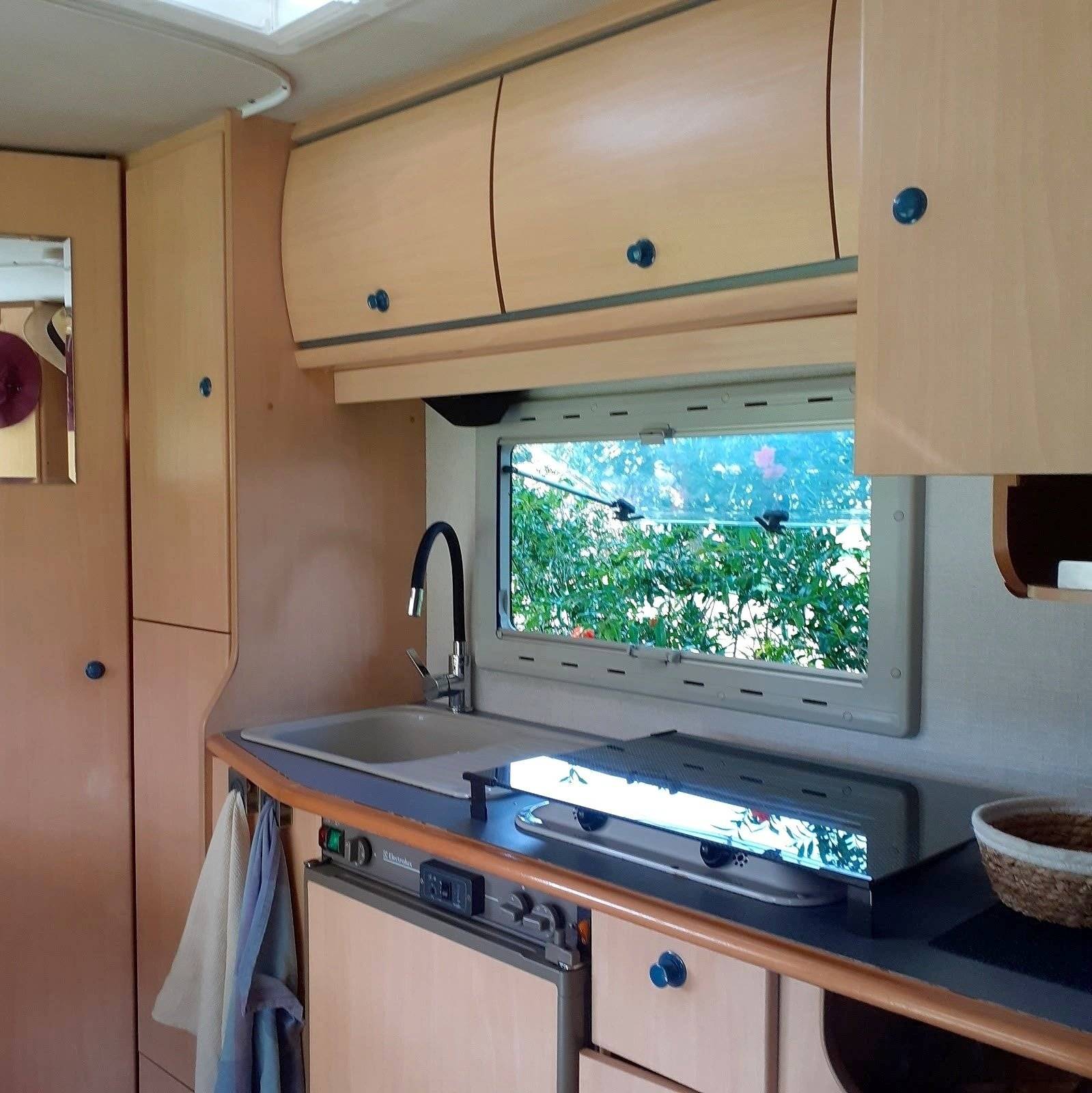 Challenger 2,3 l 130 ch