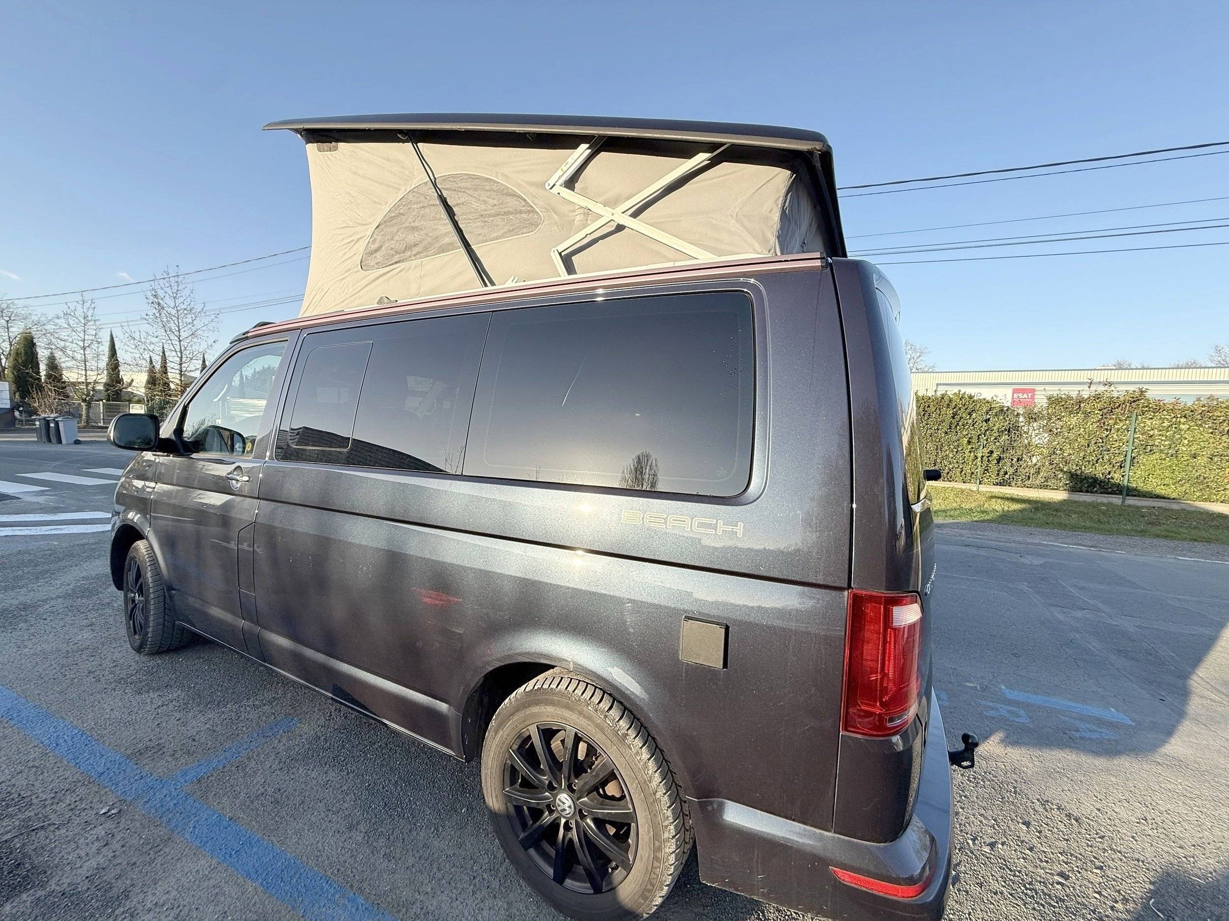 Essecke Volkswagen California Beach T6 - Yescapa