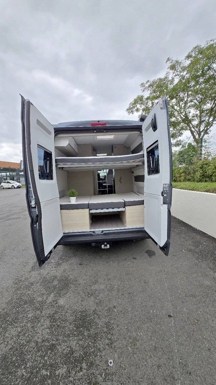 Adria Adria Twin PLUS 600 SPB Family