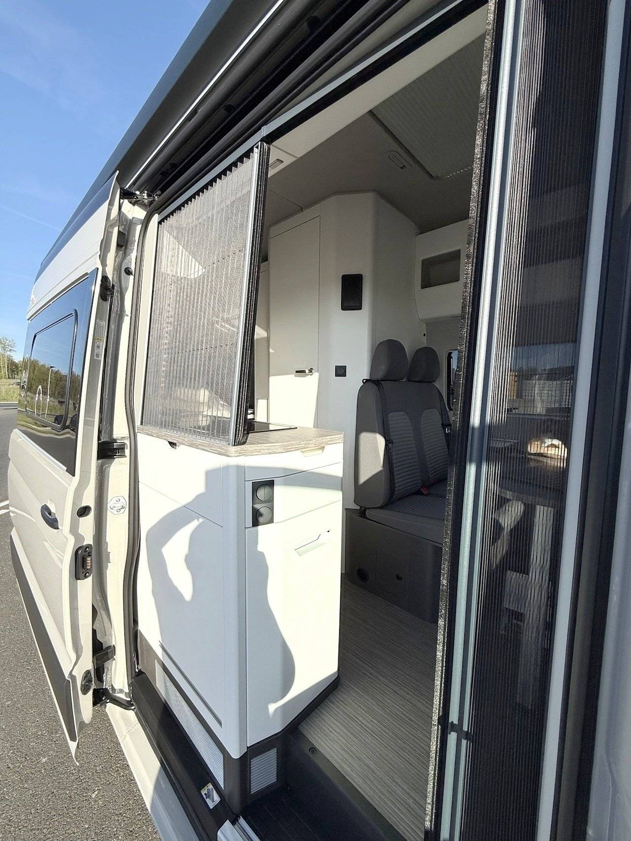 Volkswagen Grand California 680