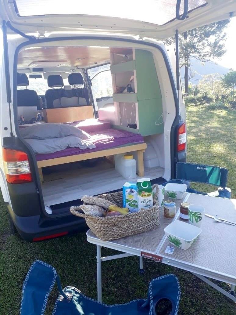 Volkswagen T5 2 l 140 ch