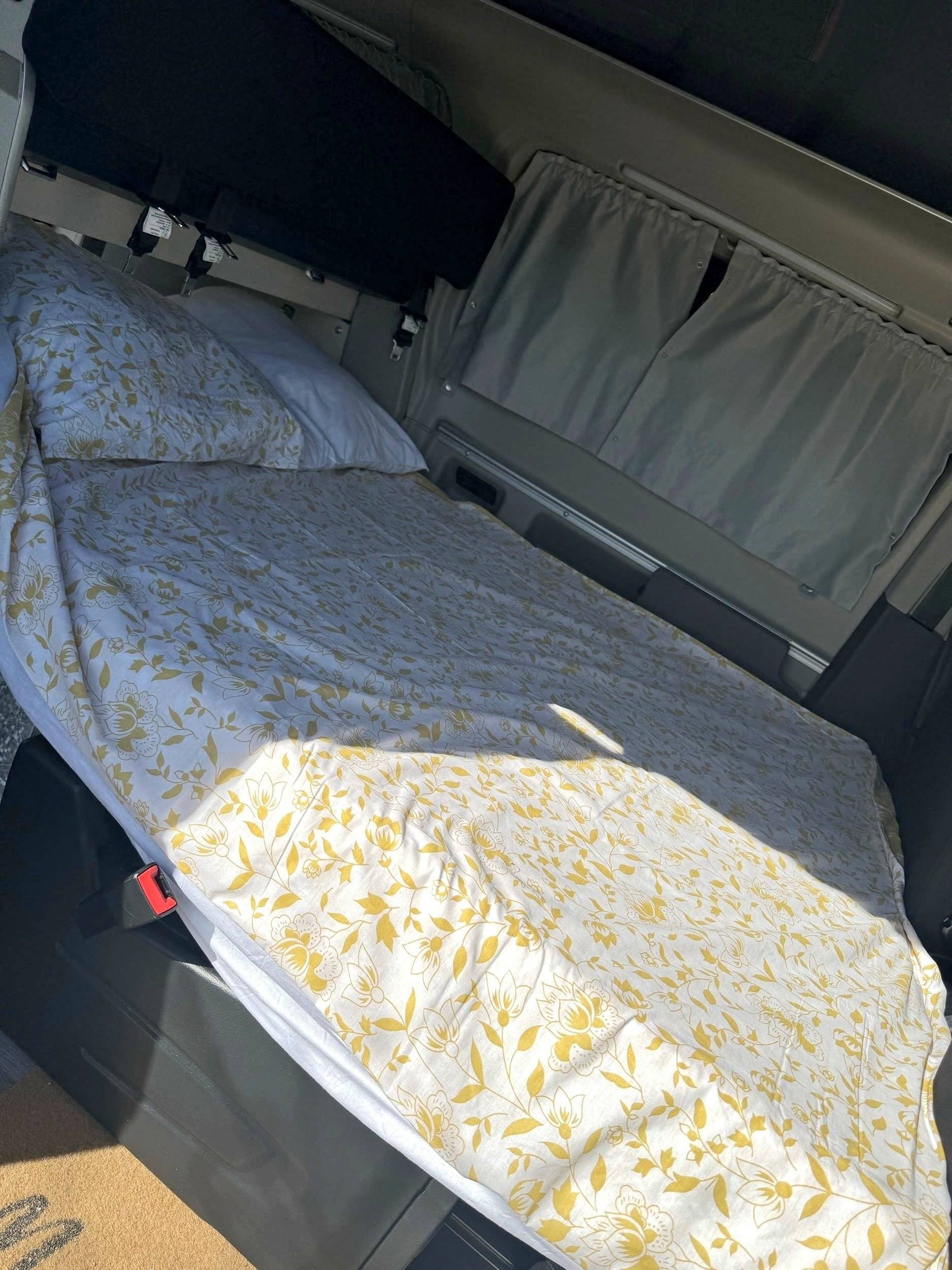 Dormidas Ford ford nugget plus - Yescapa