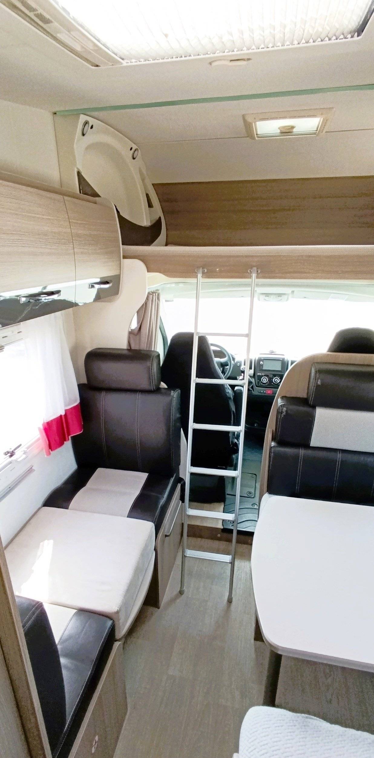 Challenger Challenger C256 VIP