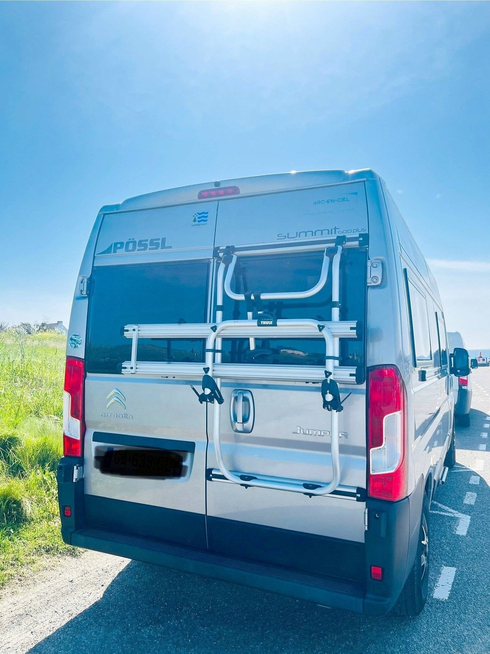 Ansicht von hinten Citroën Jumper 2,2 l 140 ch - Yescapa