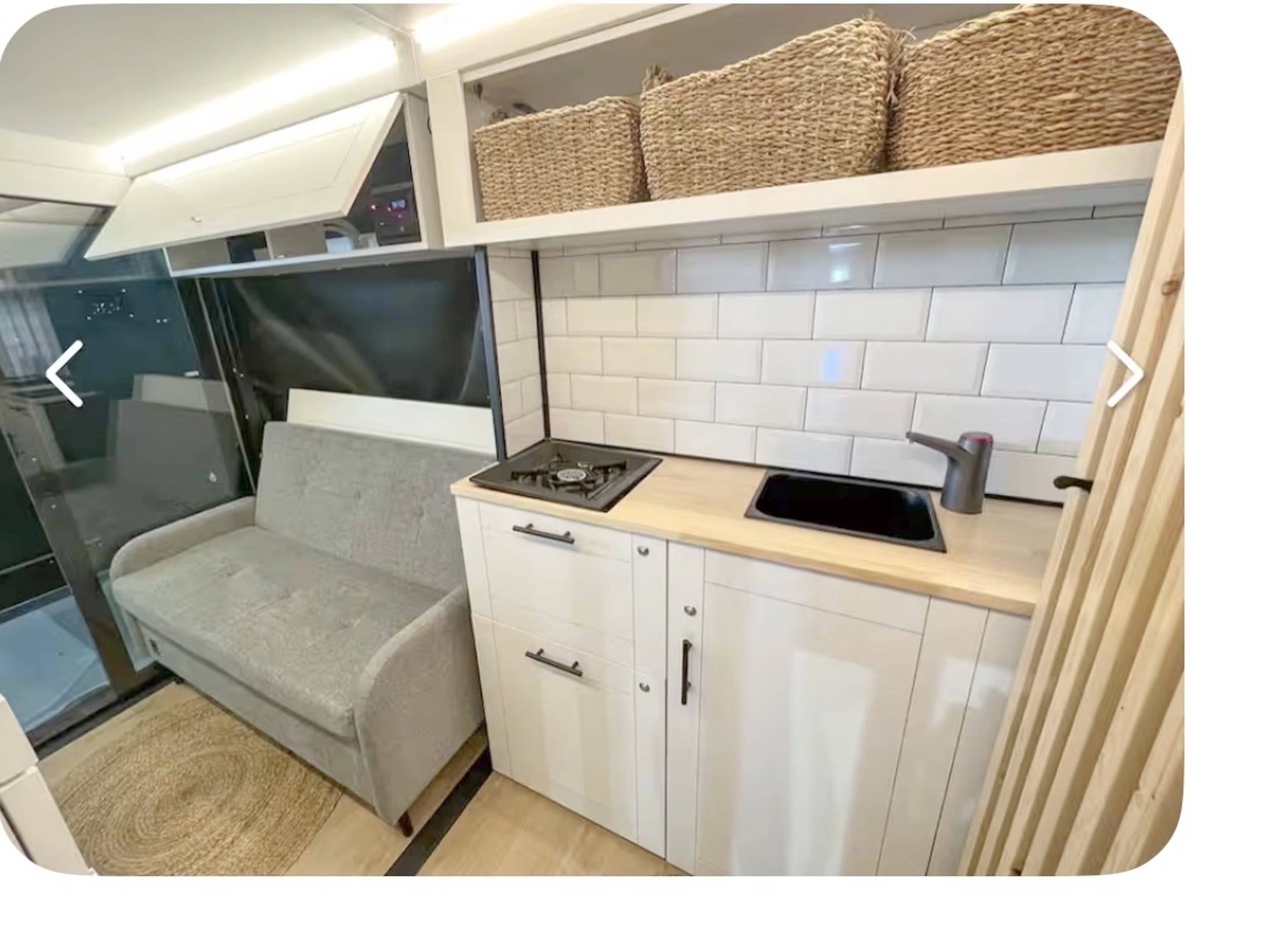 Coin repas Iveco Eurocargo - Yescapa