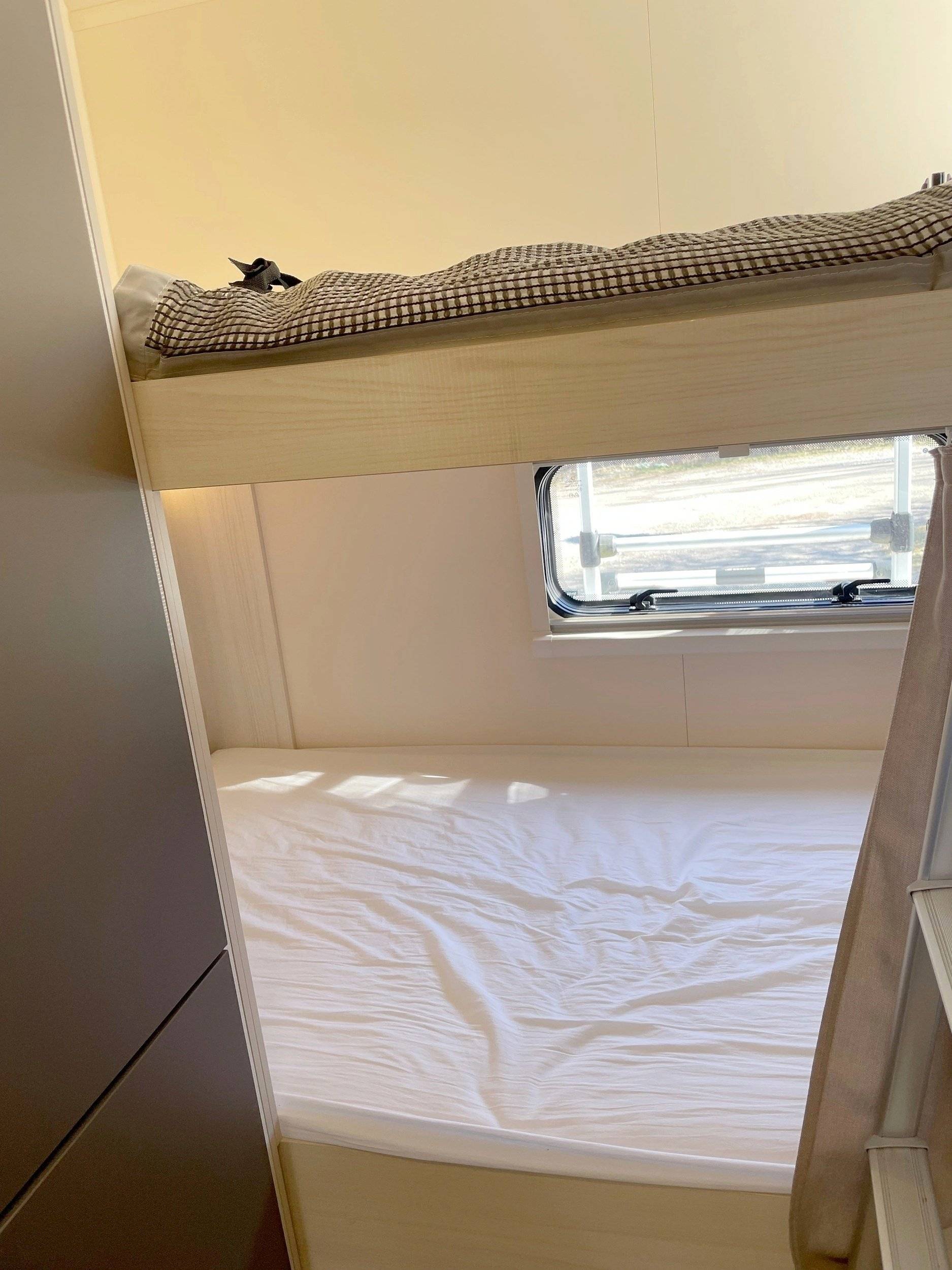 Schlafplätze Renault Renault master - Yescapa