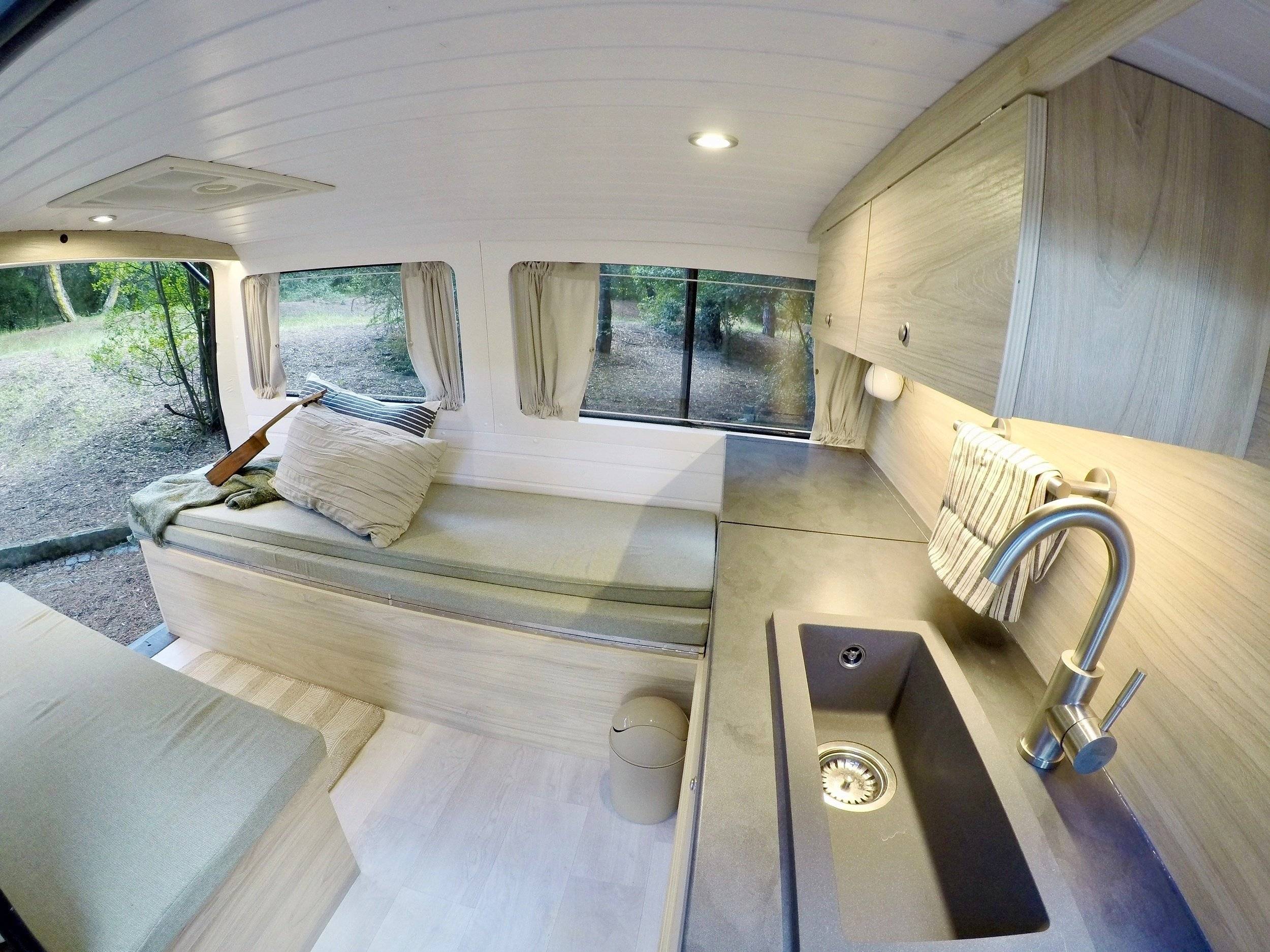 Luxy VW T4 Insurance &amp; All KM incl | MyVan Portugal