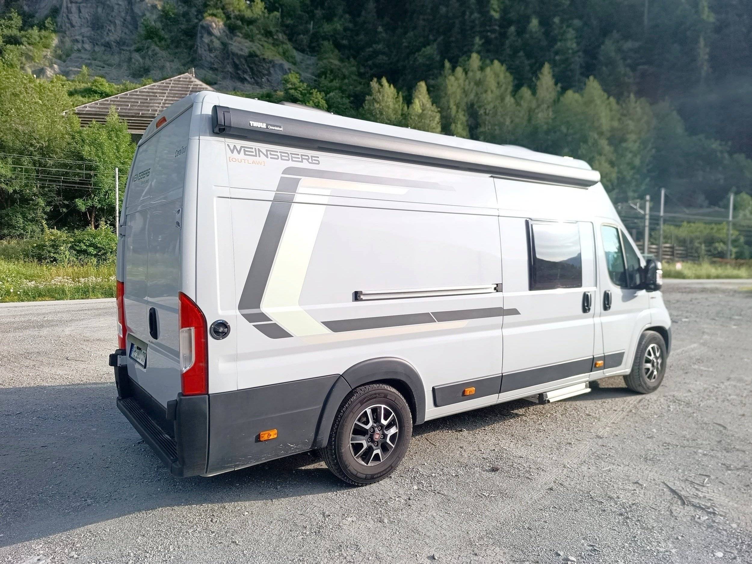 Weinsberg 630 MEG CARATOUR