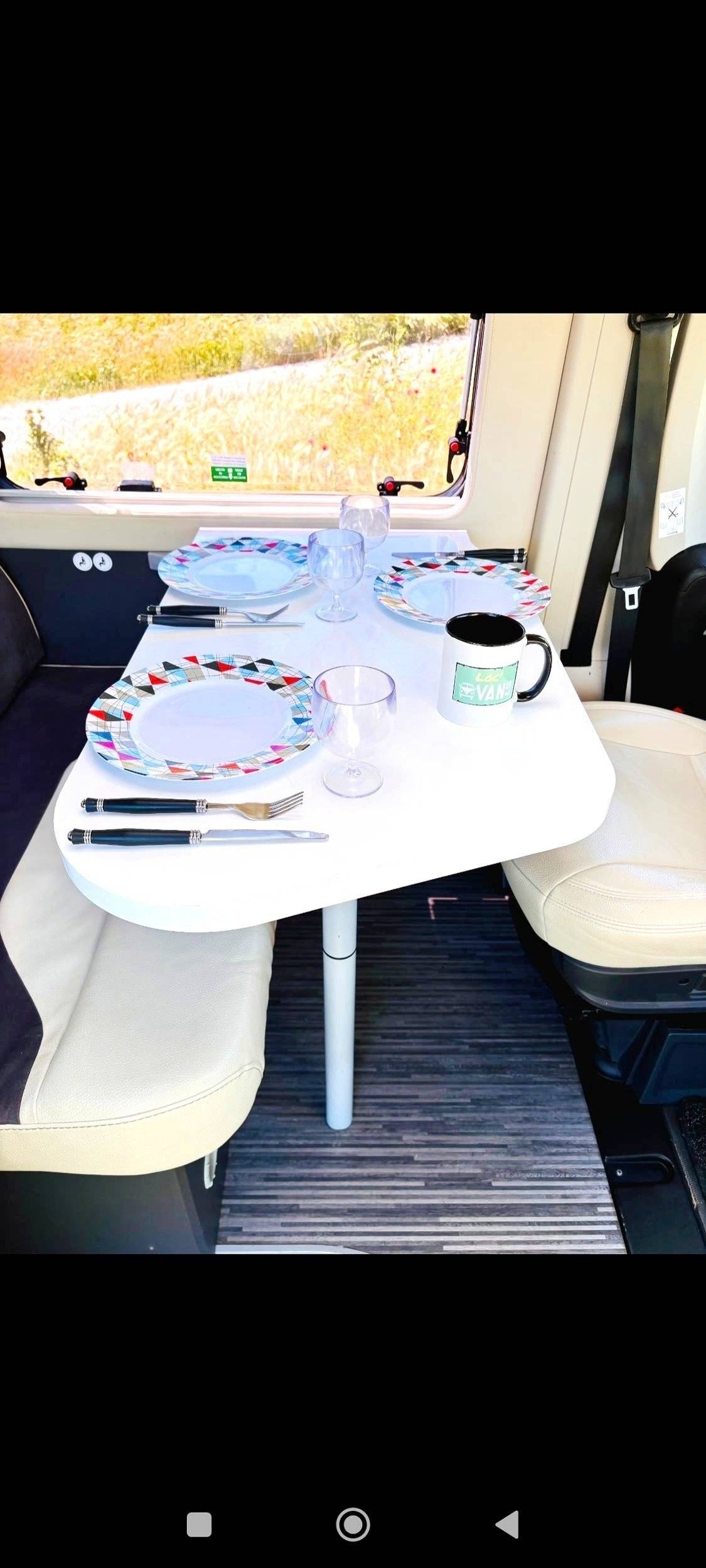 Coin repas Fiat 2,3 l 140ch - Yescapa