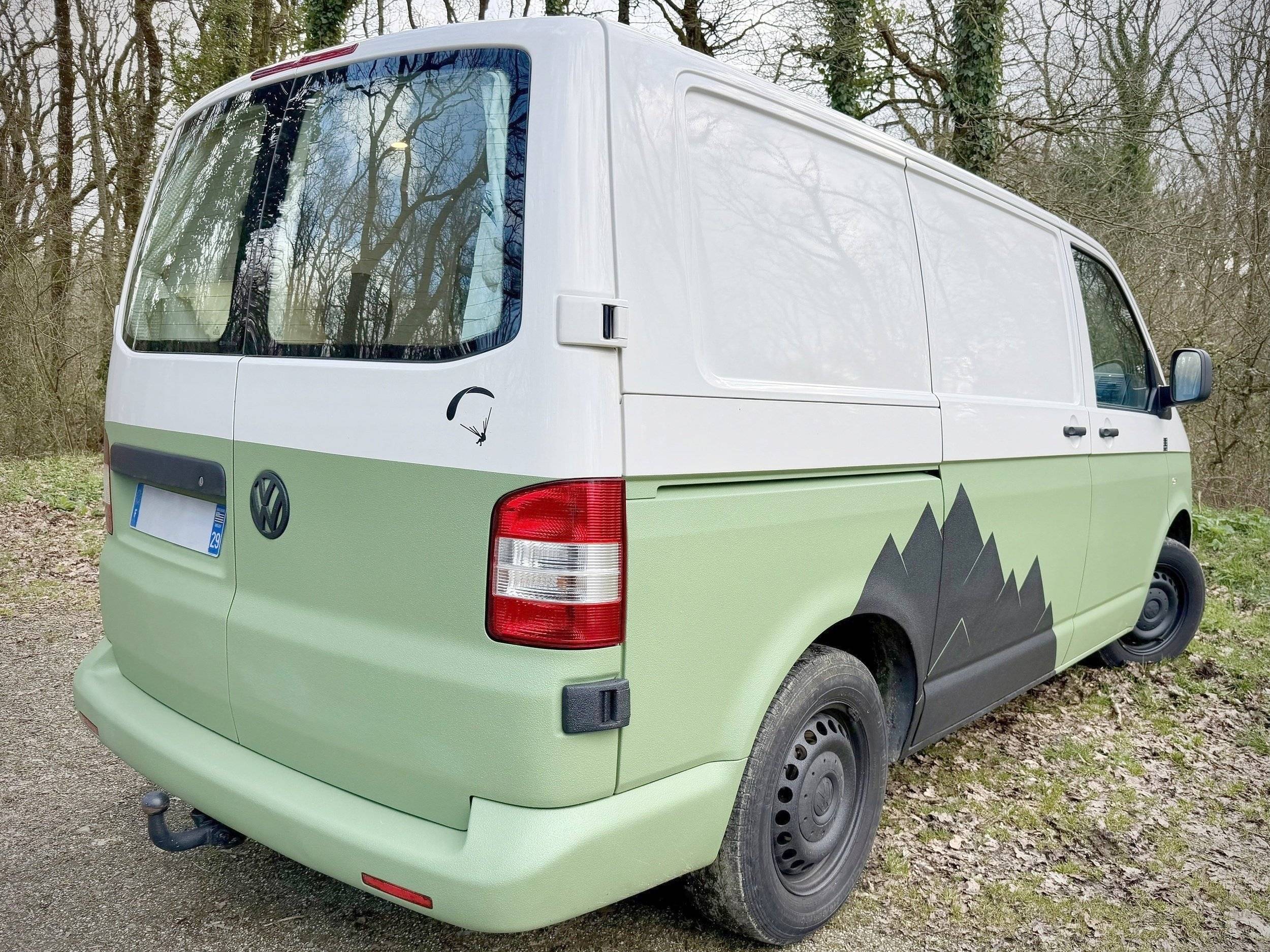 Volkswagen T5 2,5 l 140 ch