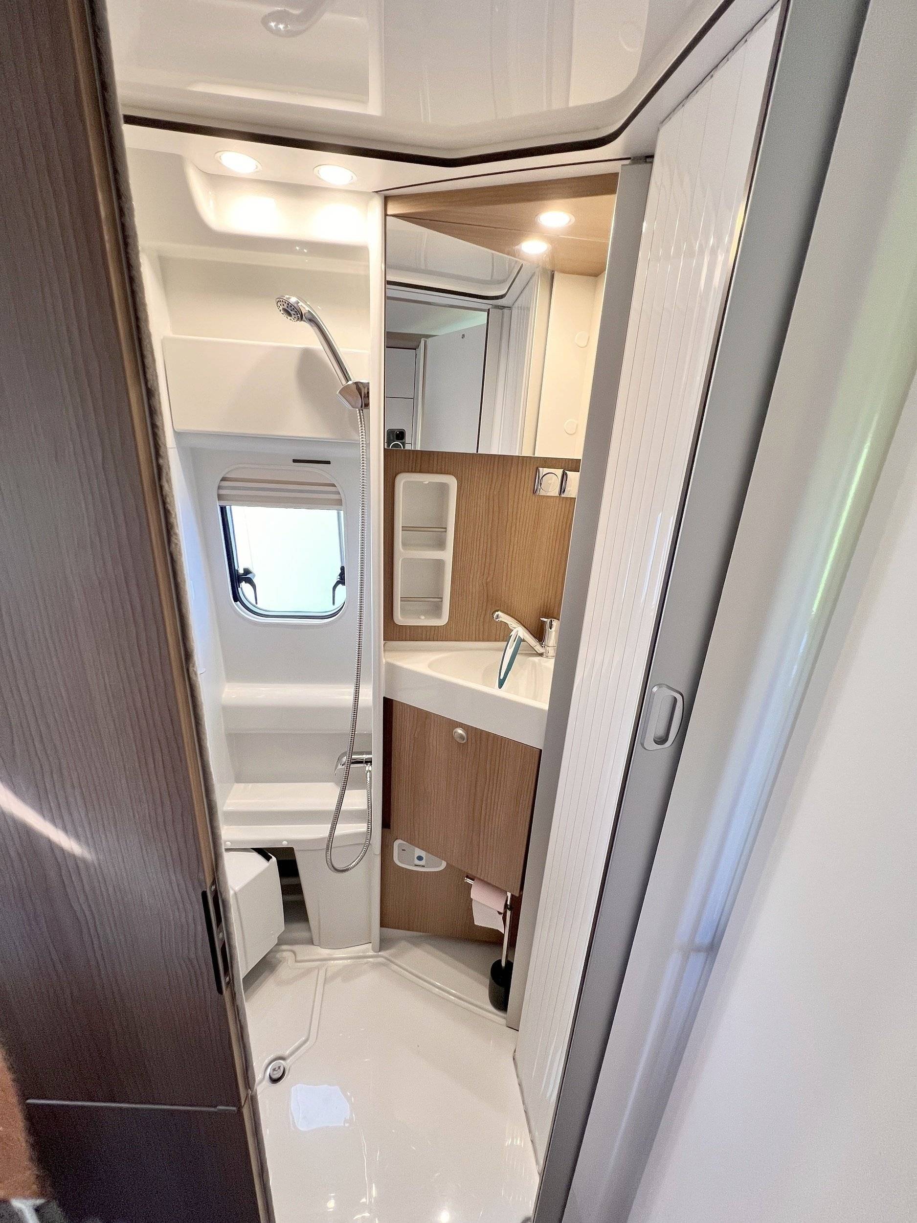 Malibu malibu charming GT skyview 600 DB