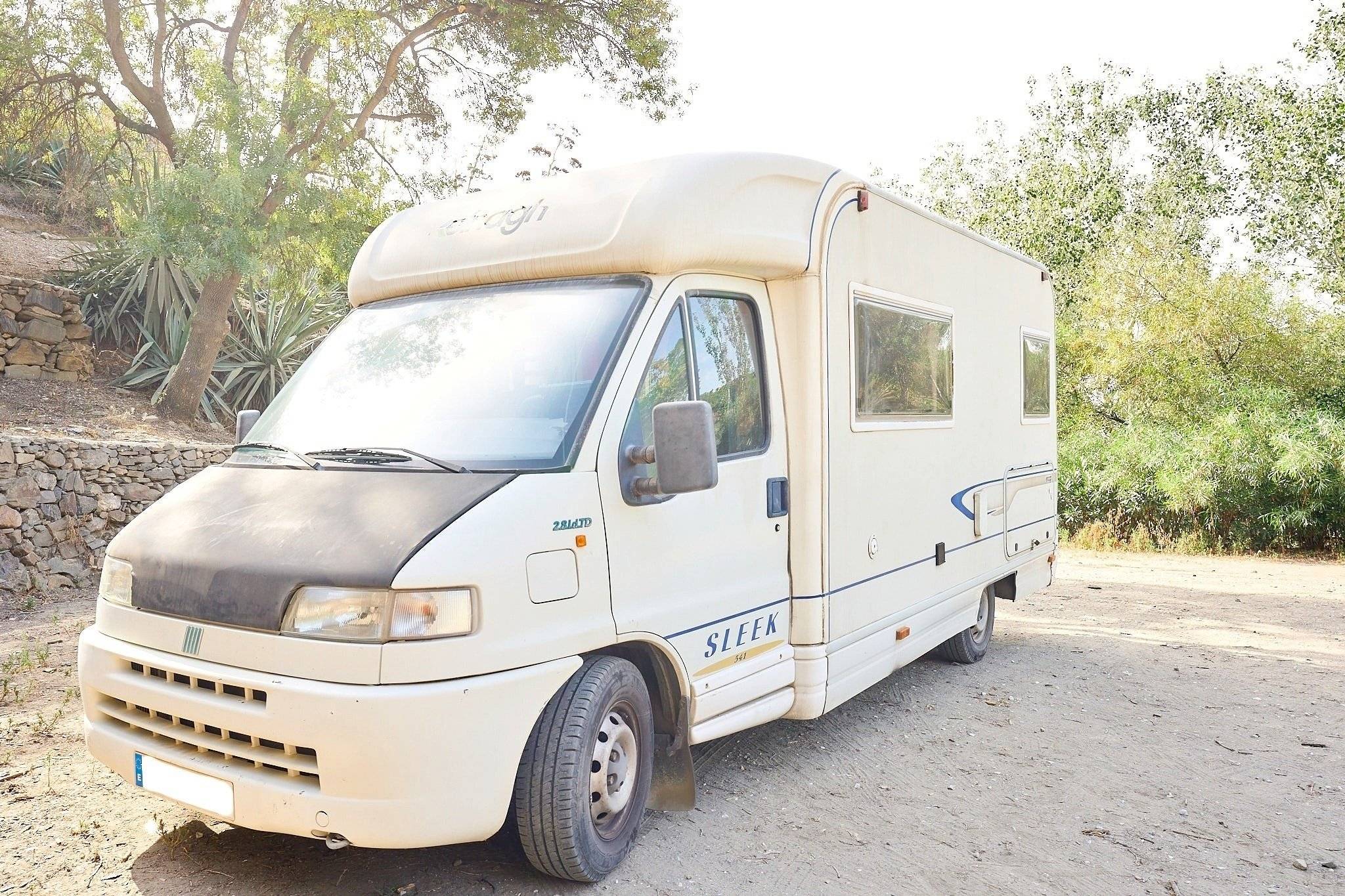 Vista de 3/4 Fiat FIAT DUCATO - Yescapa