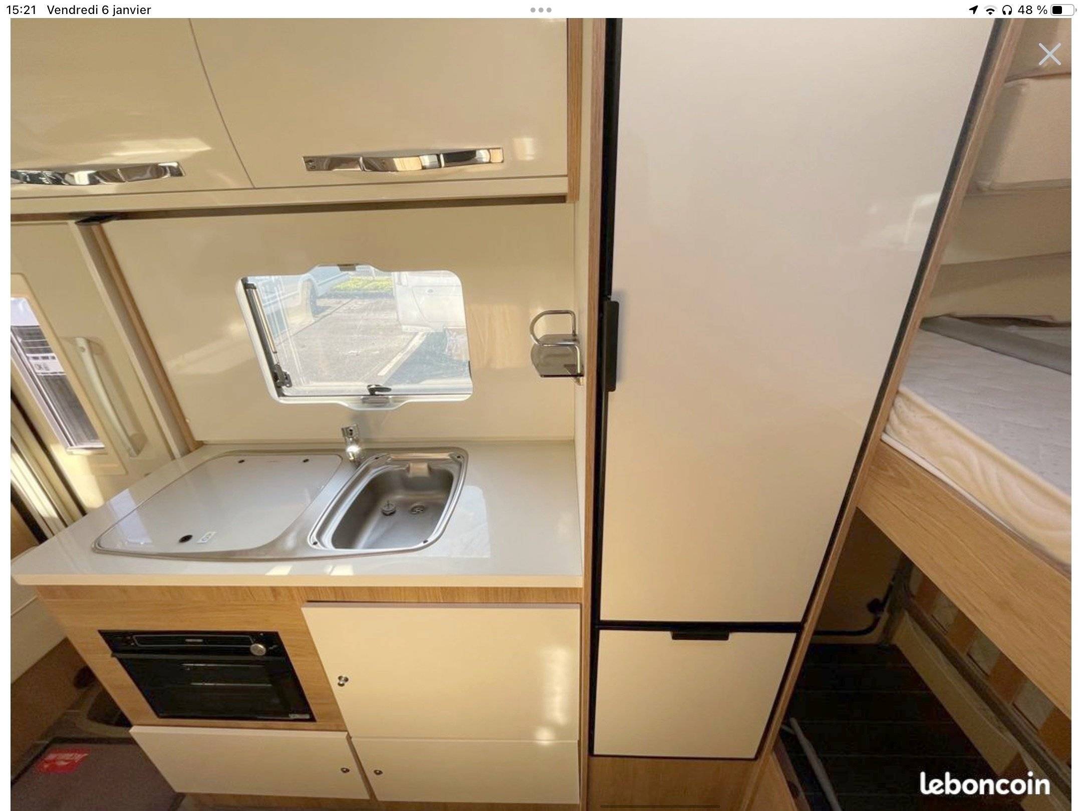 Cavarans International. HORON 77 M