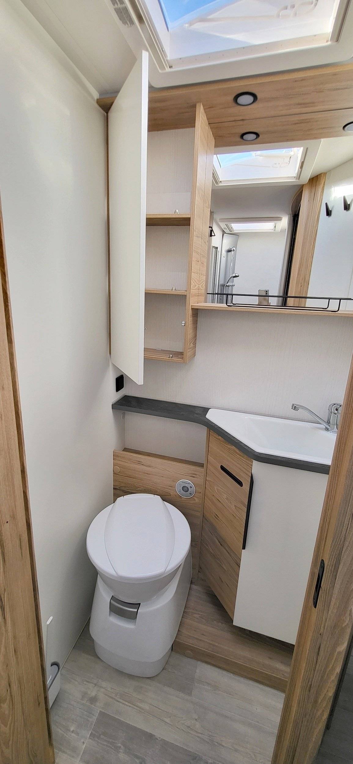 Bavaria Bavaria T 726 FC Nomade