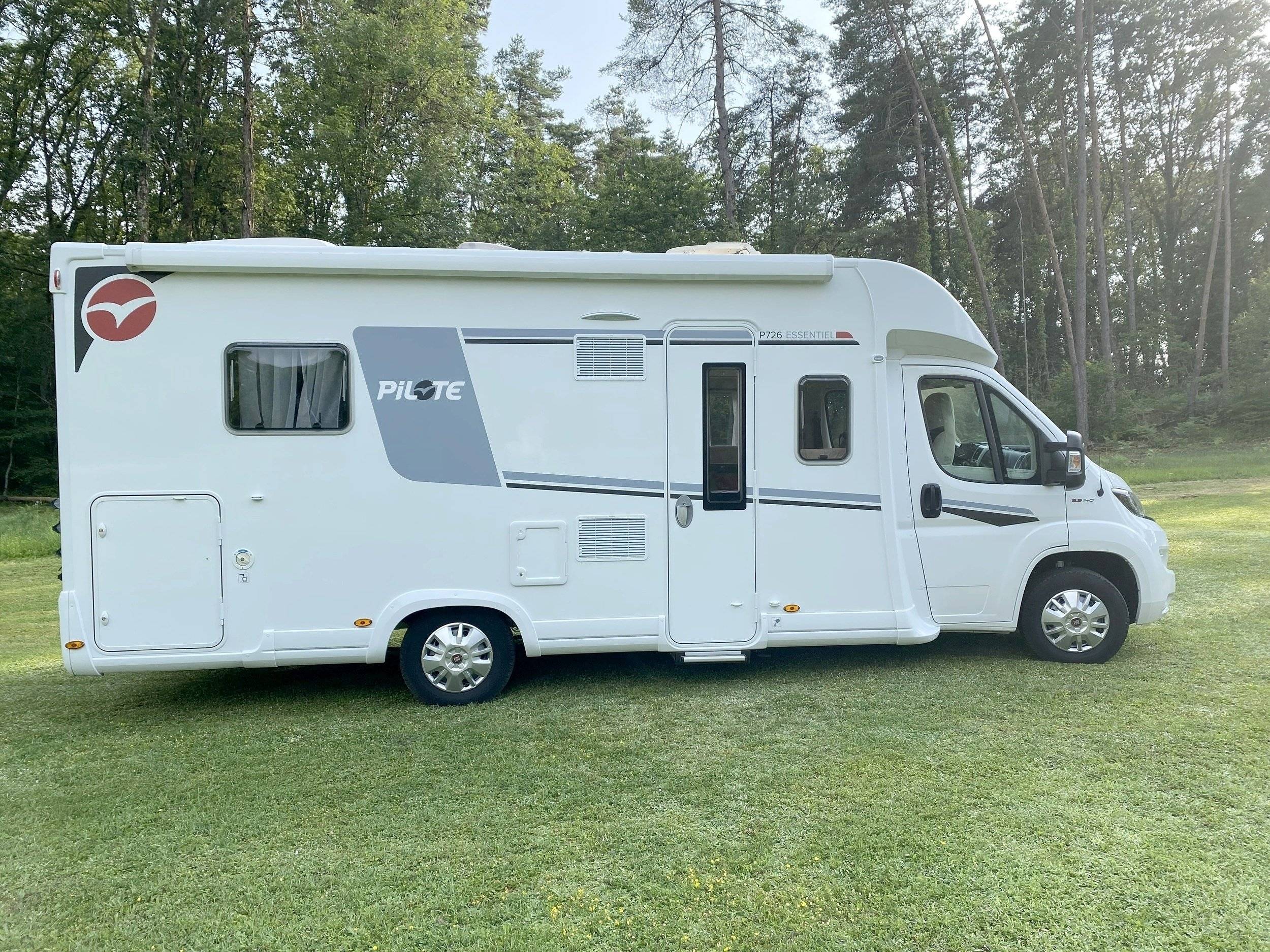 Pilote P726 FC Evidence 