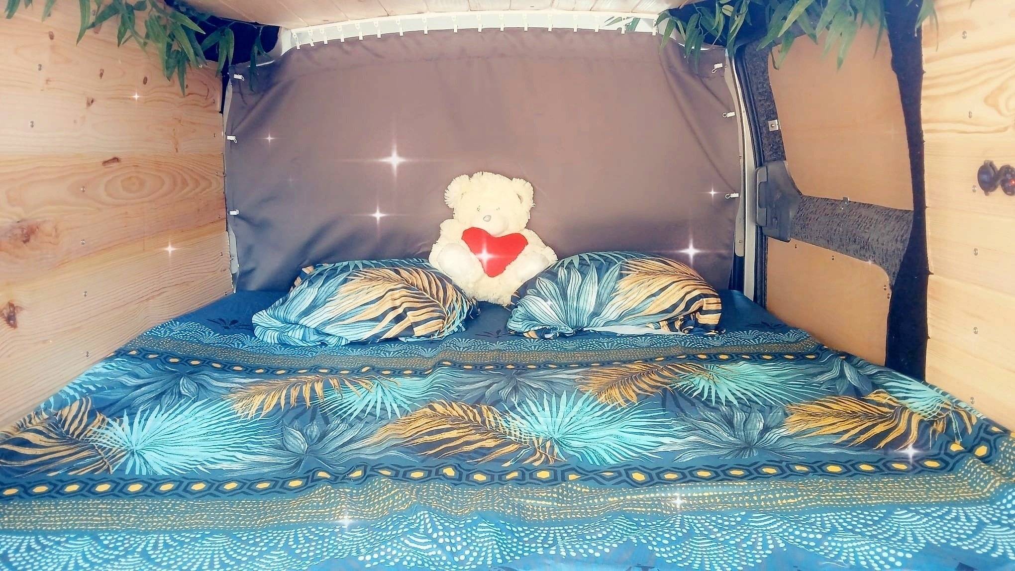 Alpes Camping-Car NV200