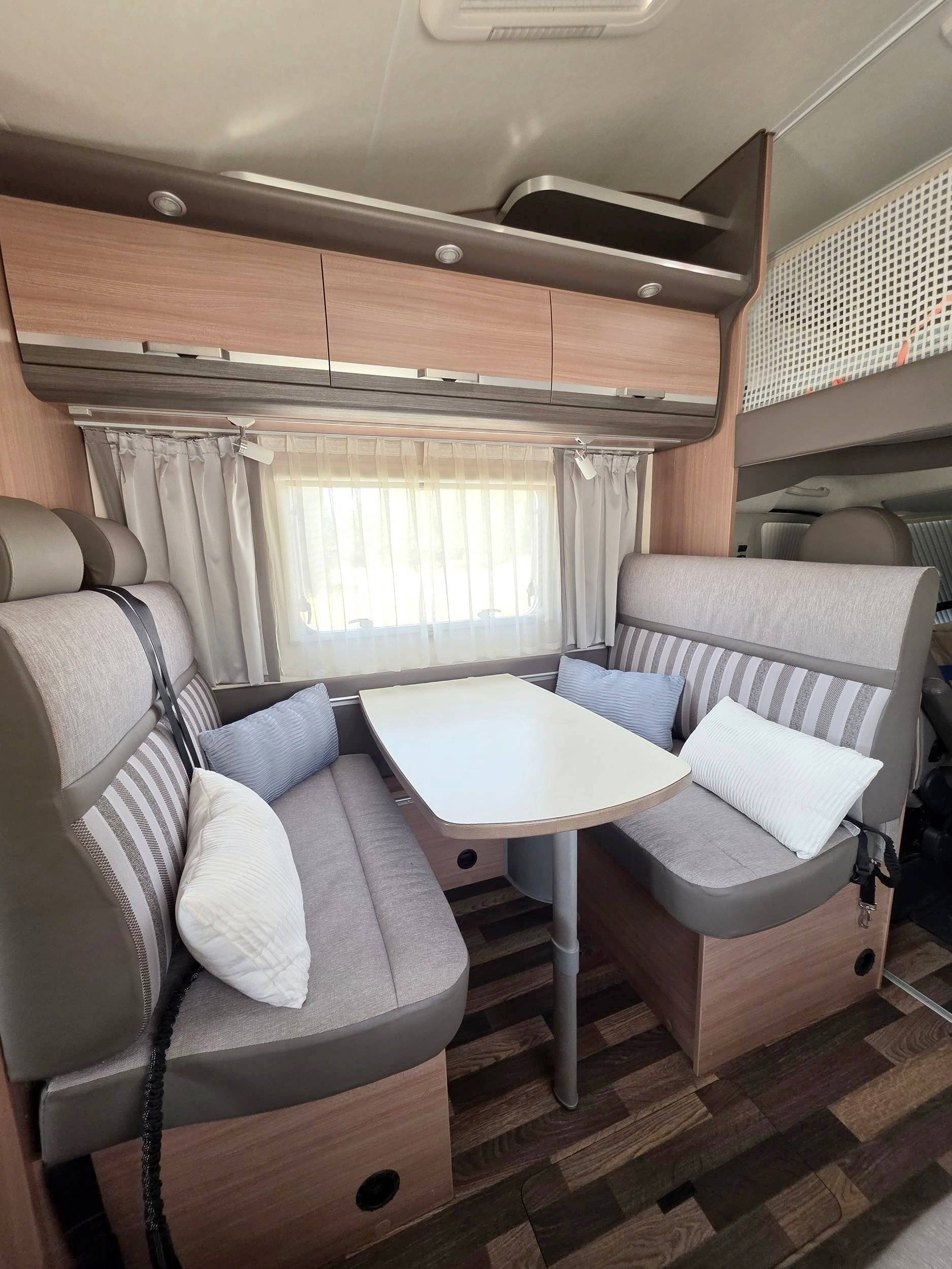 Knaus 600 Dkg