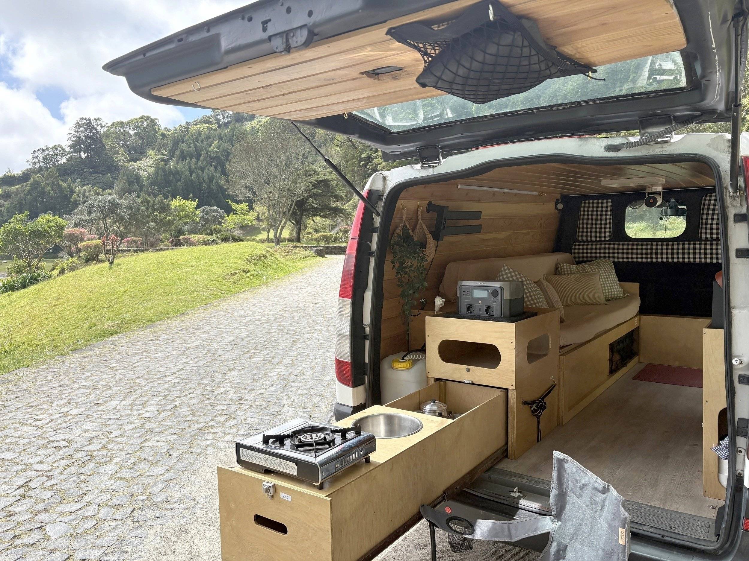 Mercedes Benz Vito