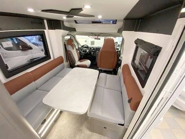 Challenger Challenger 250 Open Edition