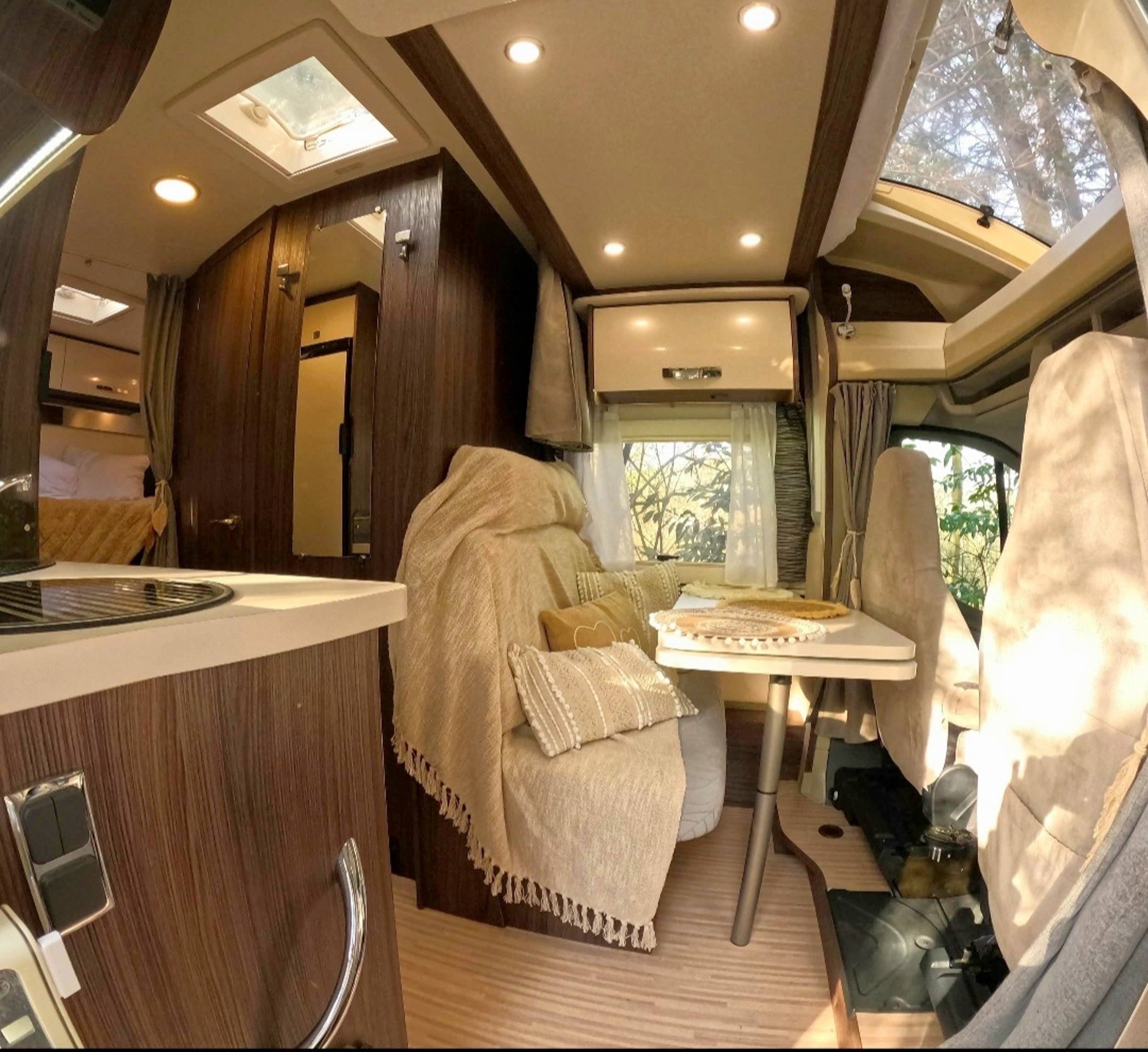 Benimar Tessoro 440 up