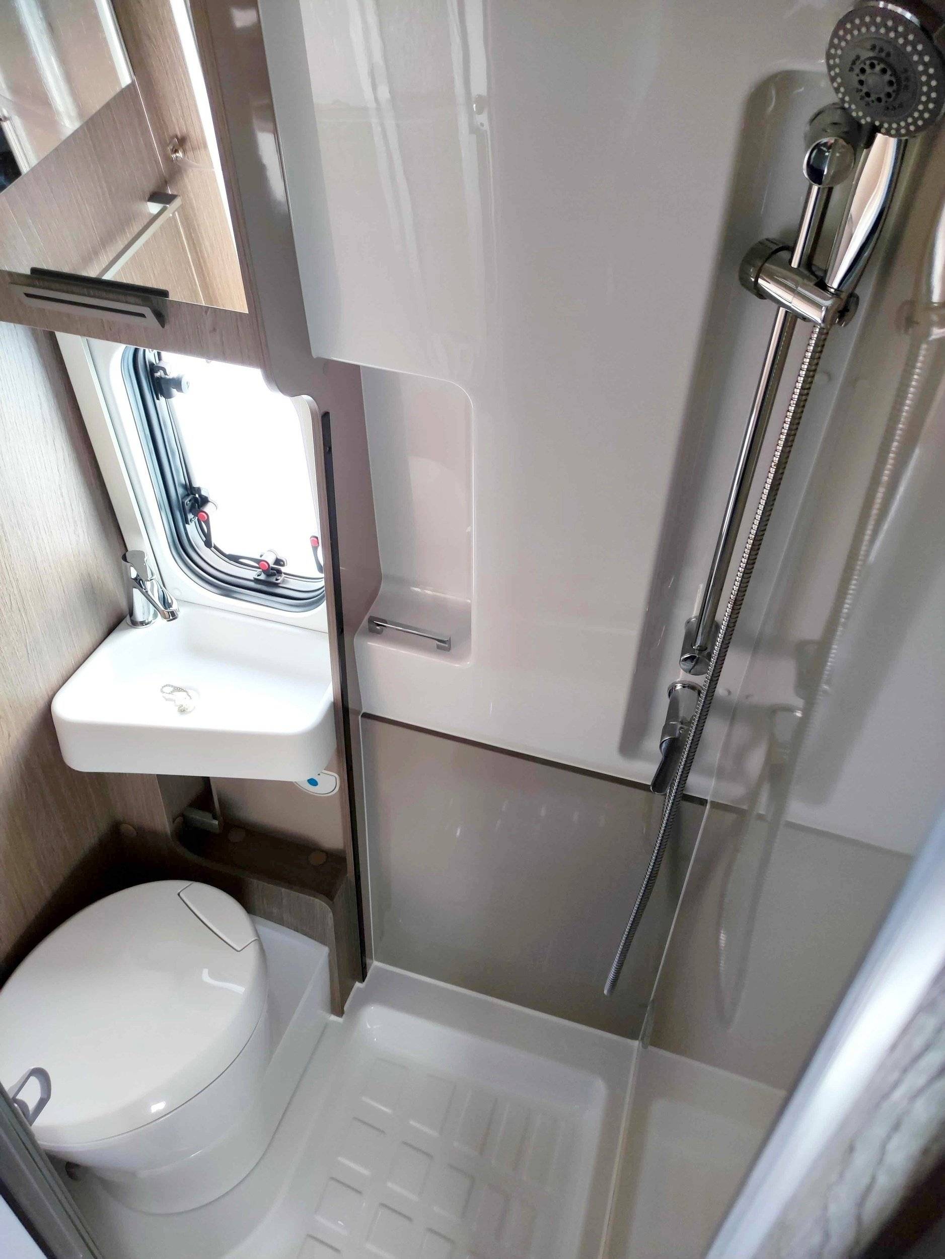 Chausson Chausson V594 Max ROAD LINE