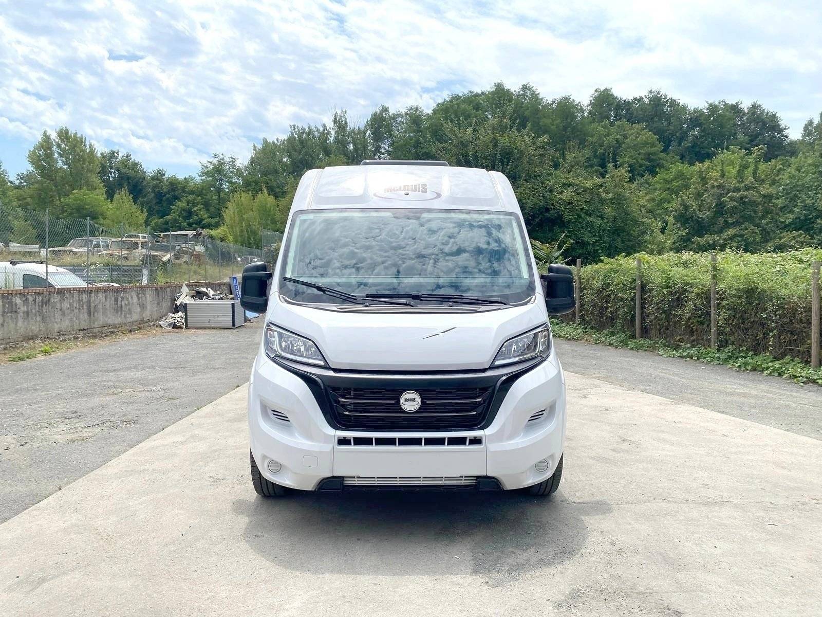 Mclouis MENFYS VAN 3 PRESTIGE 