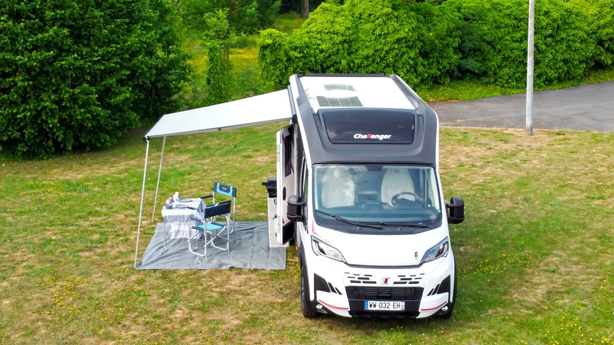 Challenger Challenger 250 Open Edition