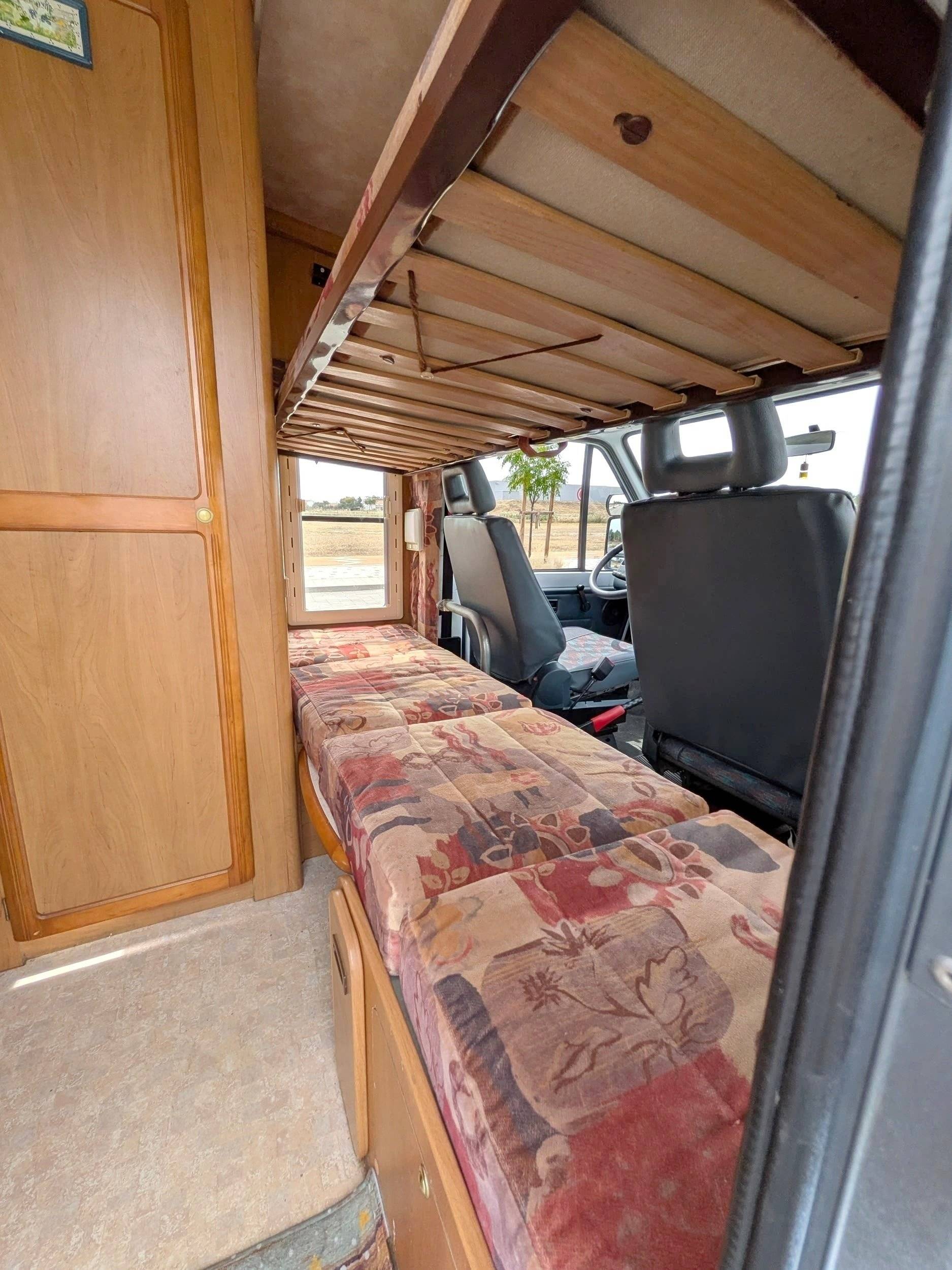 Rapido Renault trafic  