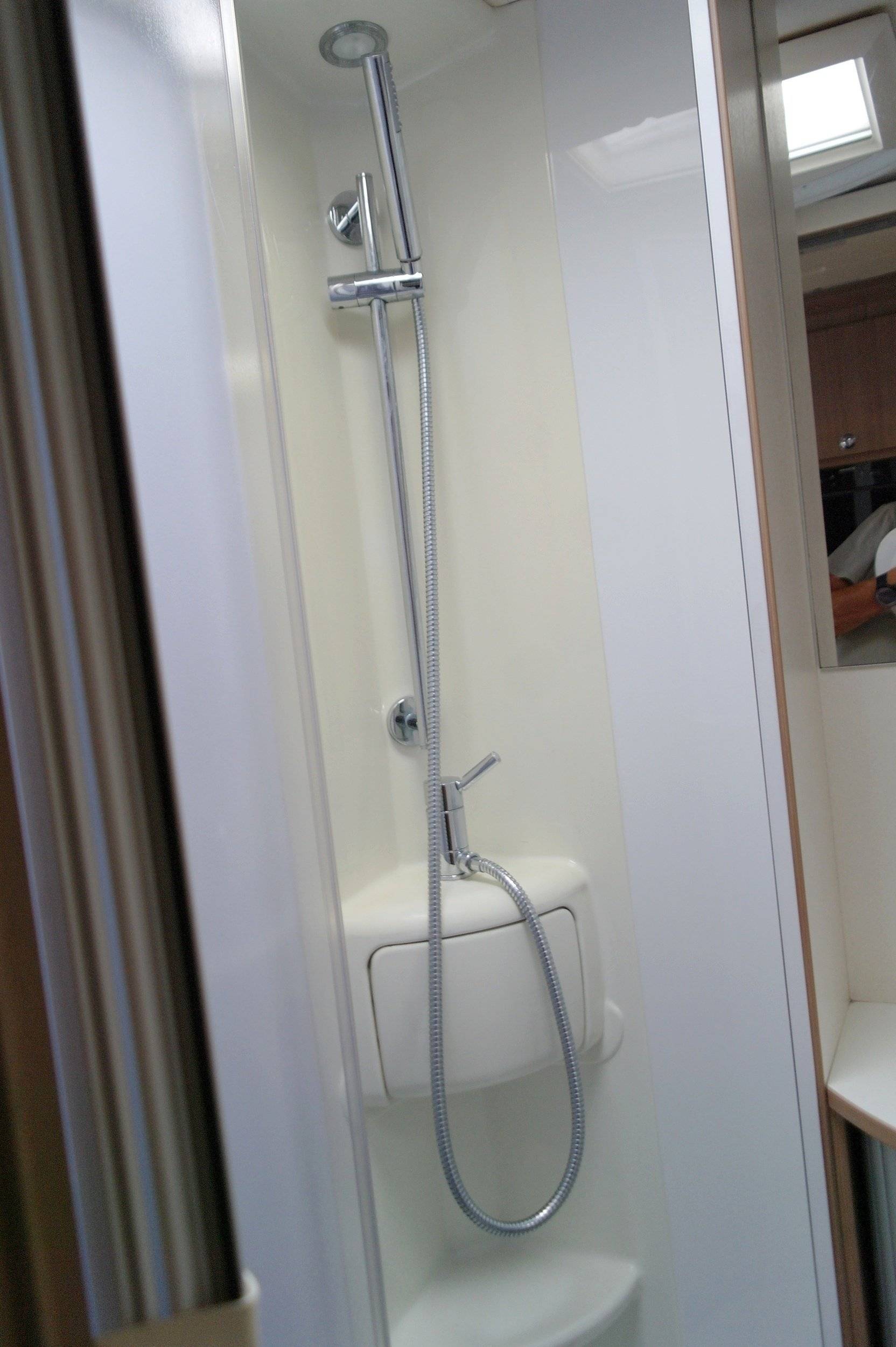 Adria 2,3 l 130 ch.