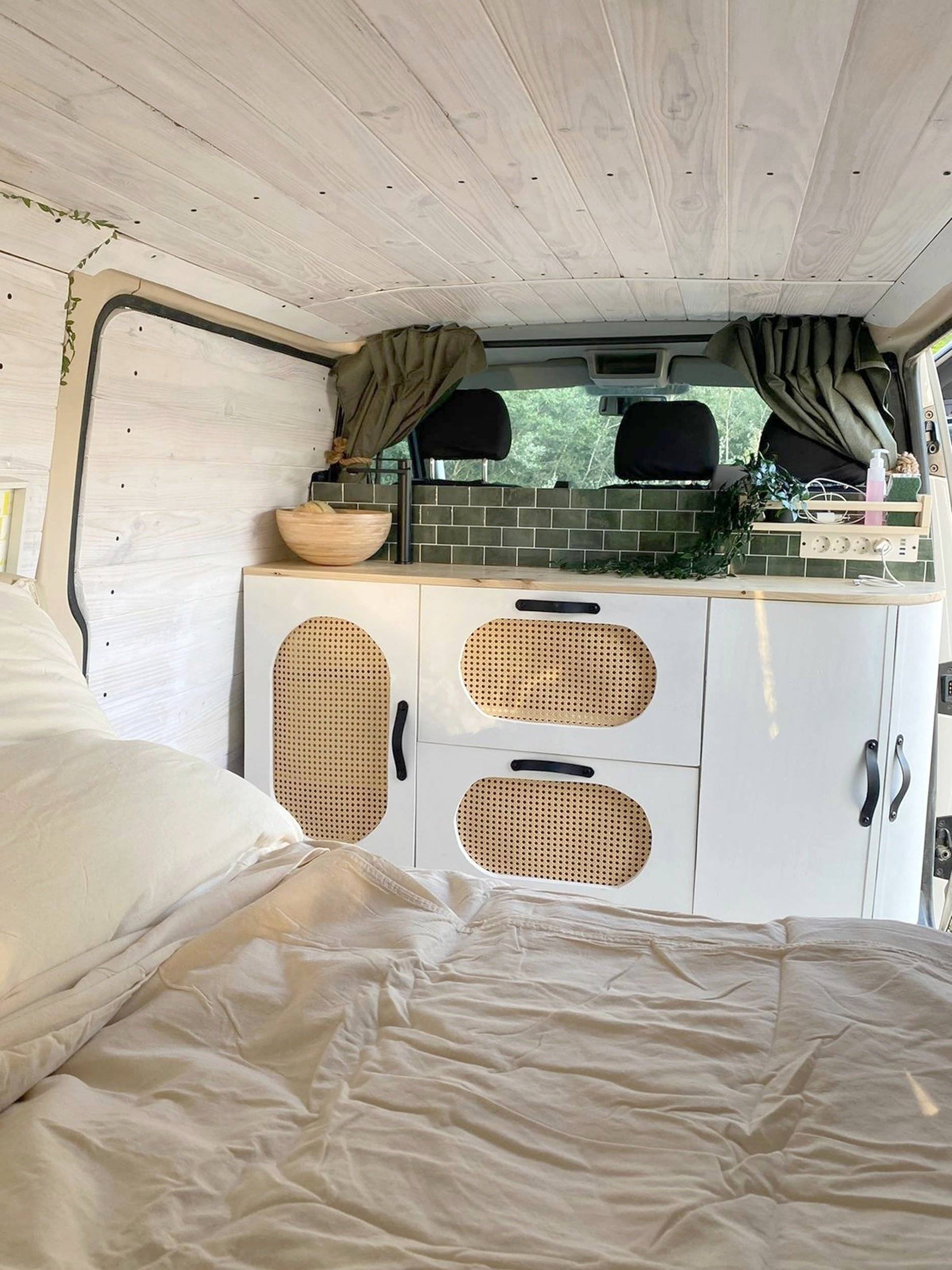 Volkswagen T5 2,0 l 114 ch