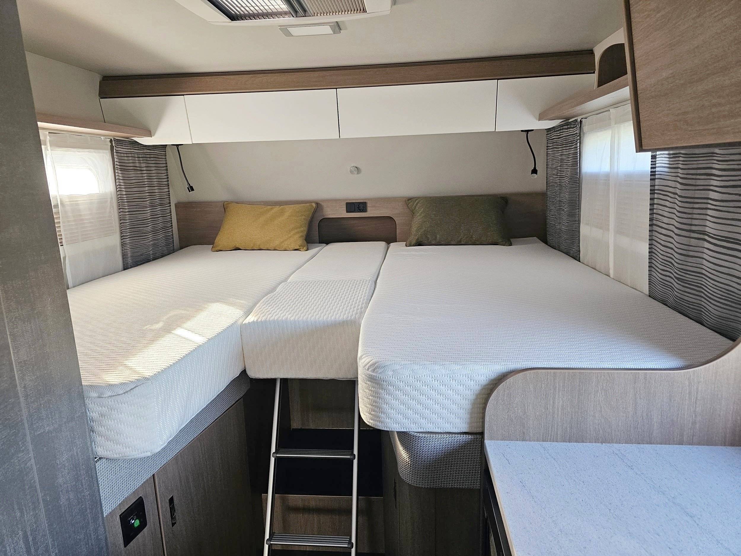 Plazas en cama Iveco - Yescapa