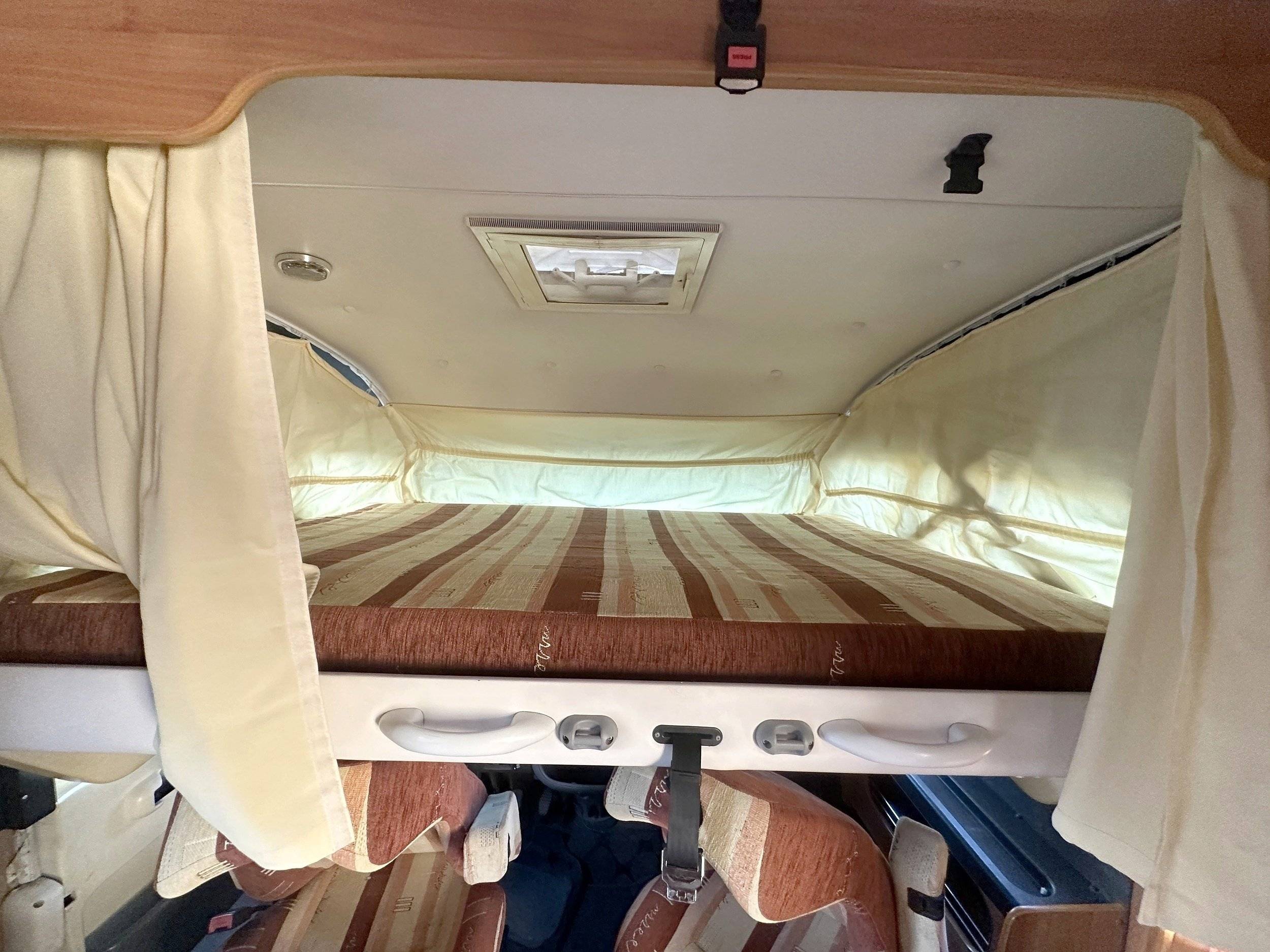 Berth Fiat - Yescapa