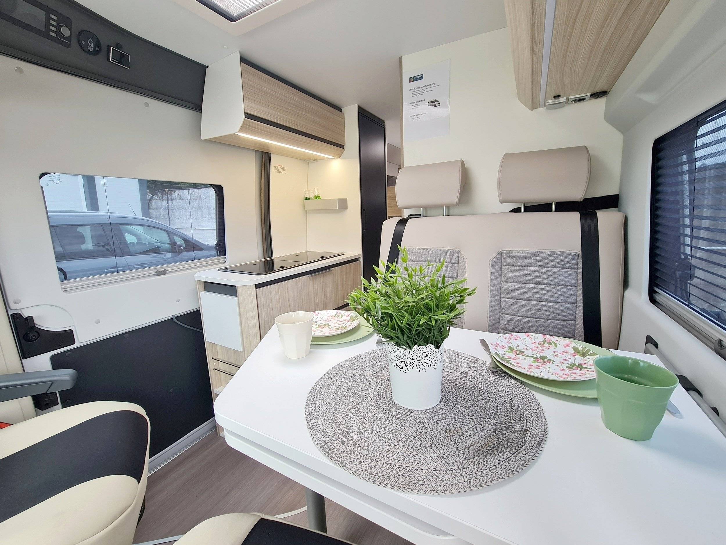 Adria adria twin axess 600 sp family