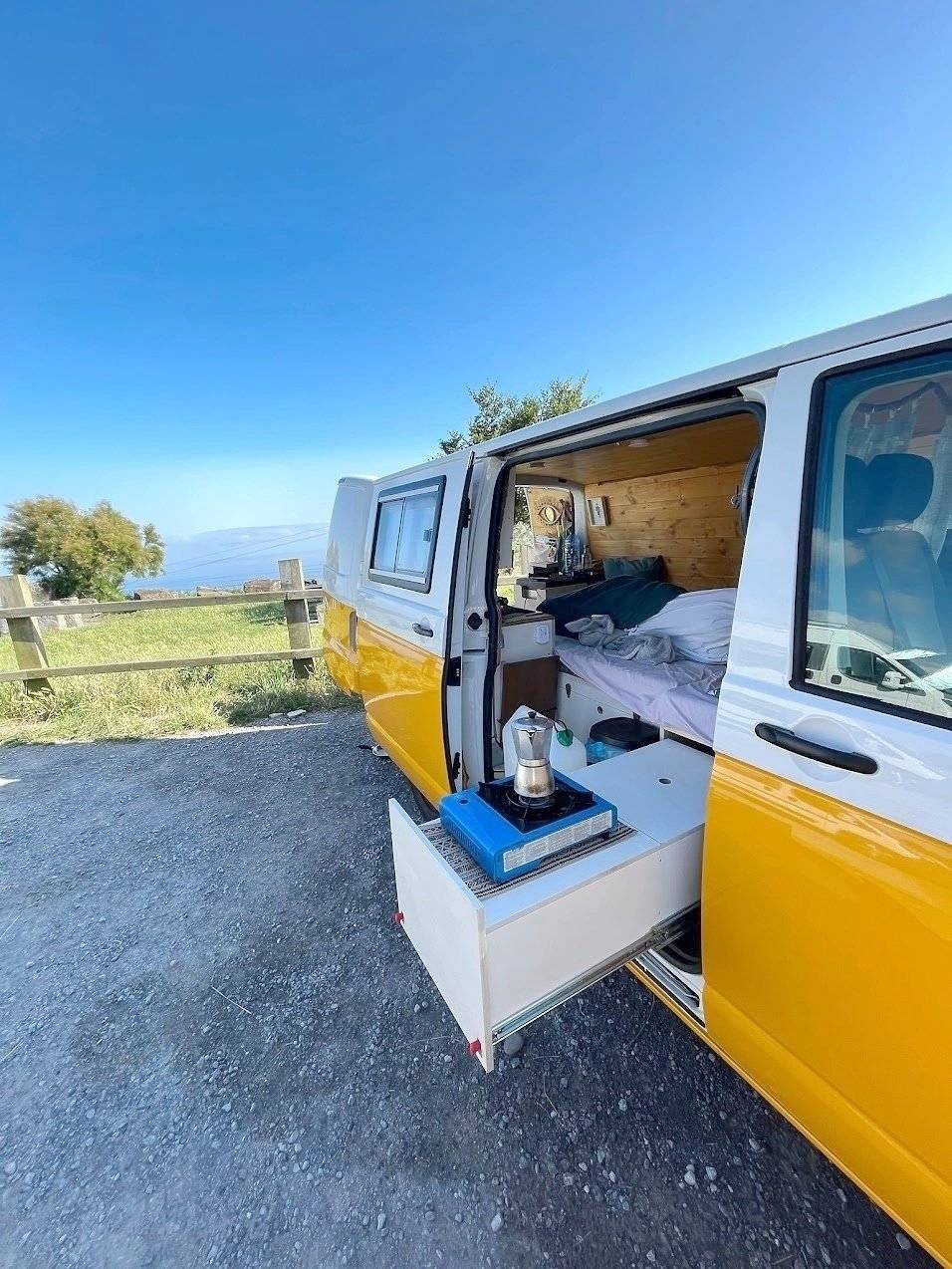 mobilier nomad 2,0 l 140 ch