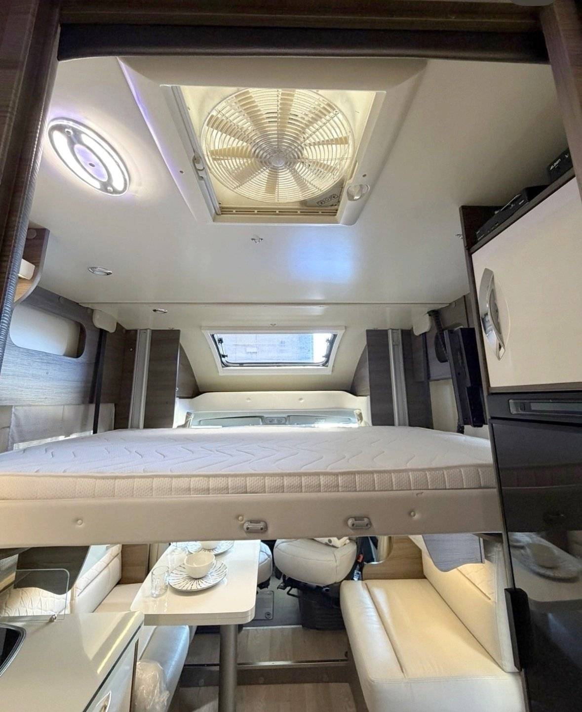 Berth Fiat - Yescapa