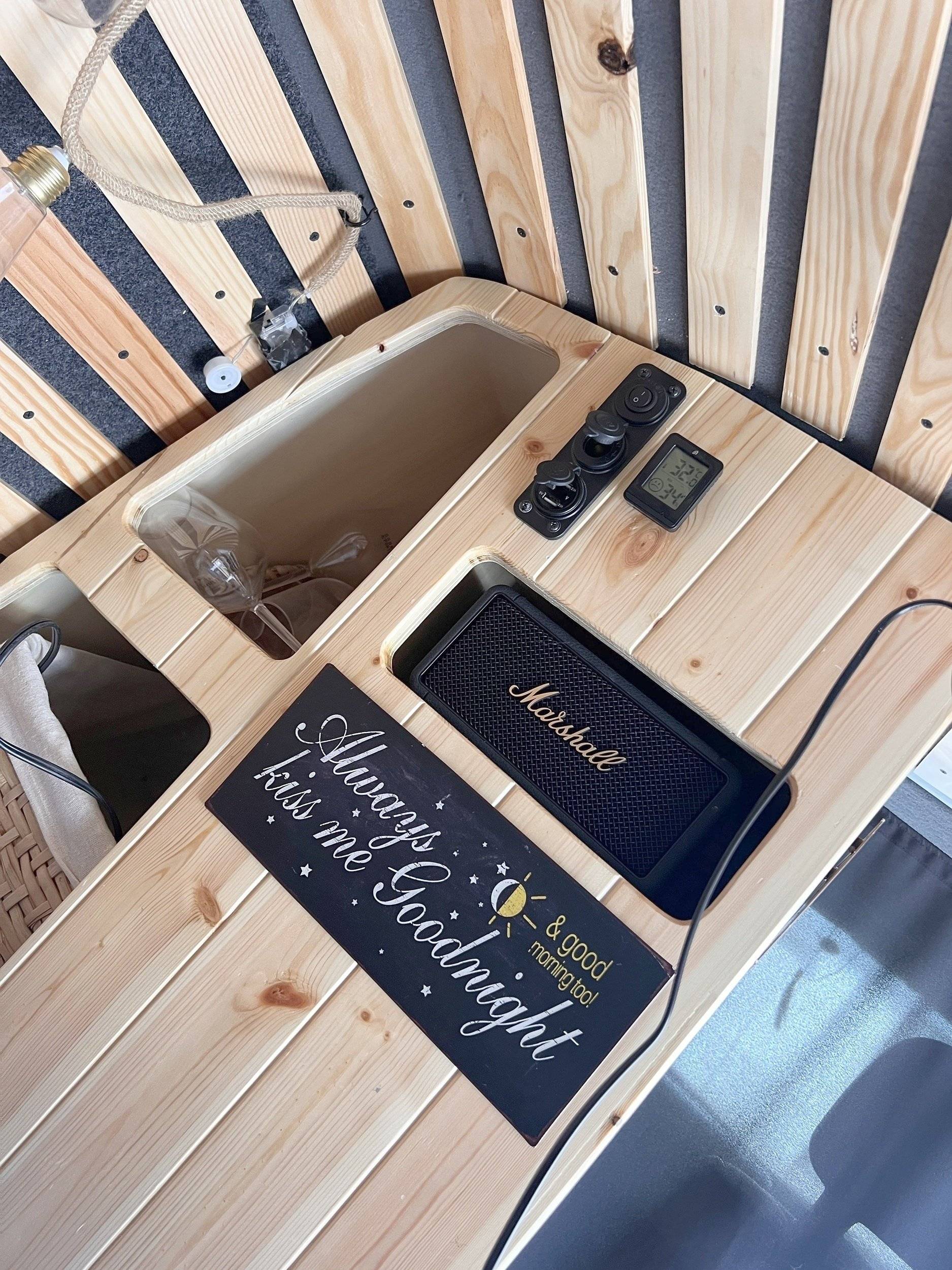 Alpes Camping-Car Transporter T4 2.4D