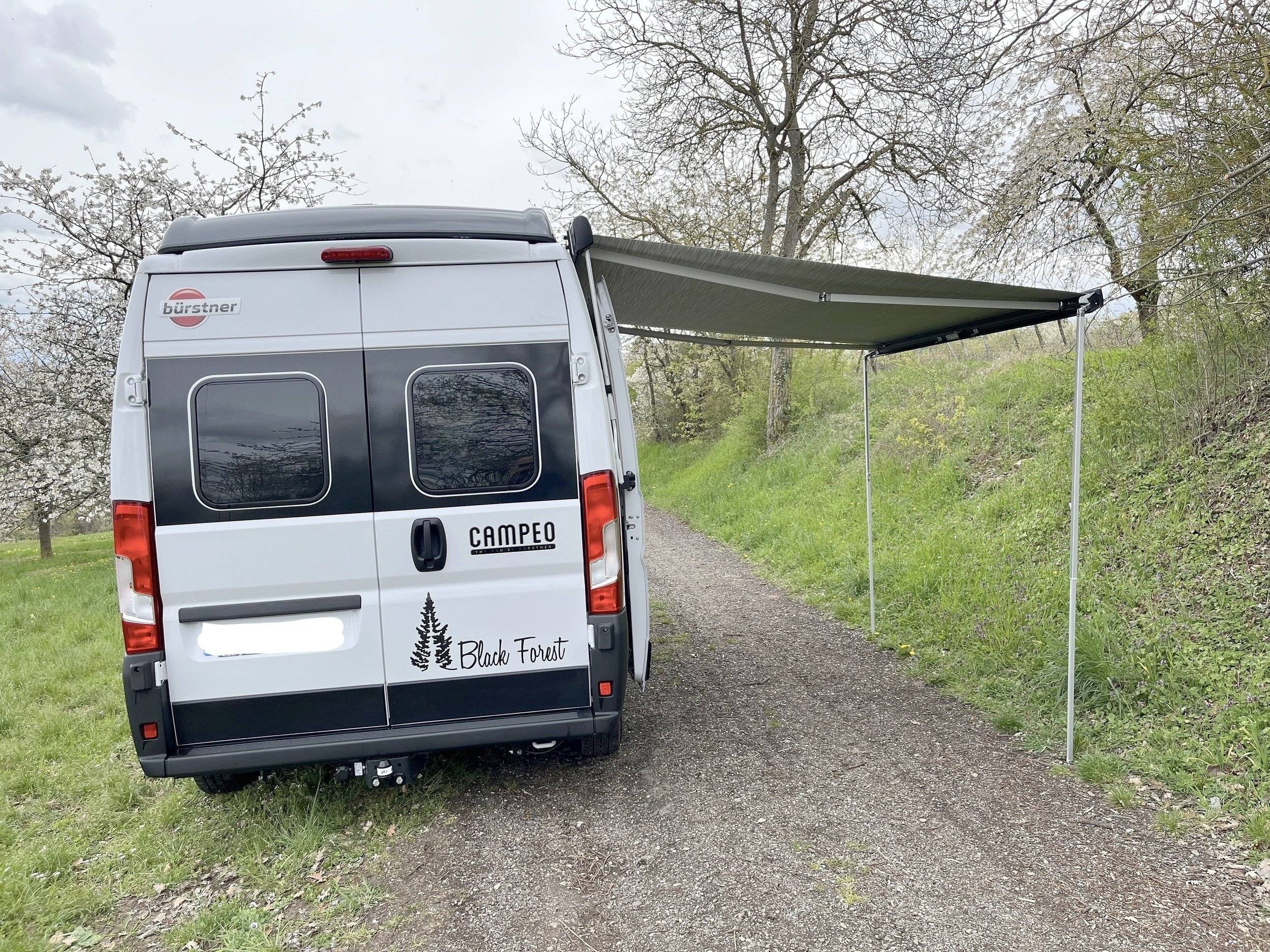 Bürstner CAMPEO C540 BLACK FOREST