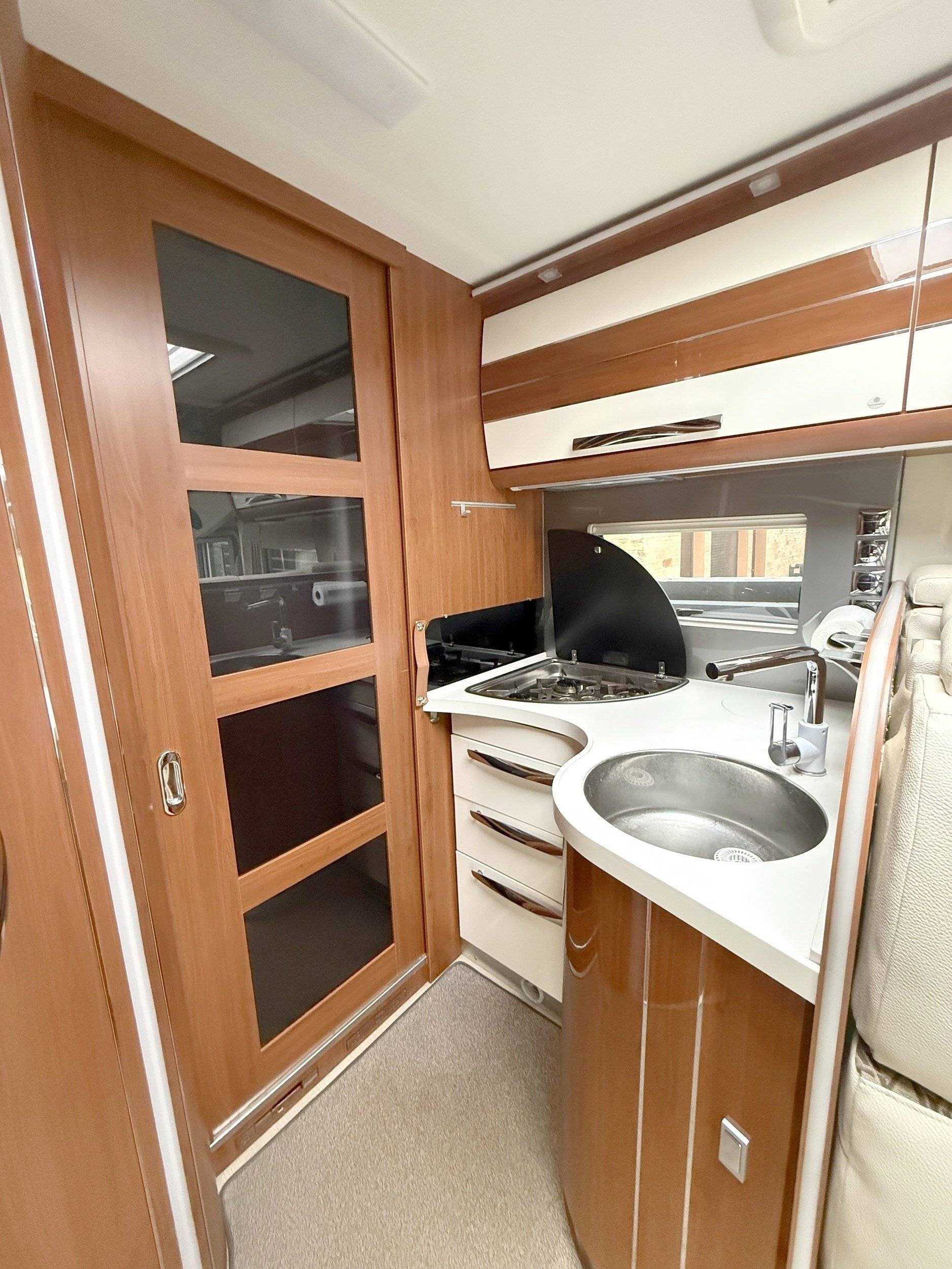 Mobilvetta mobilvetta kline yacht mh85