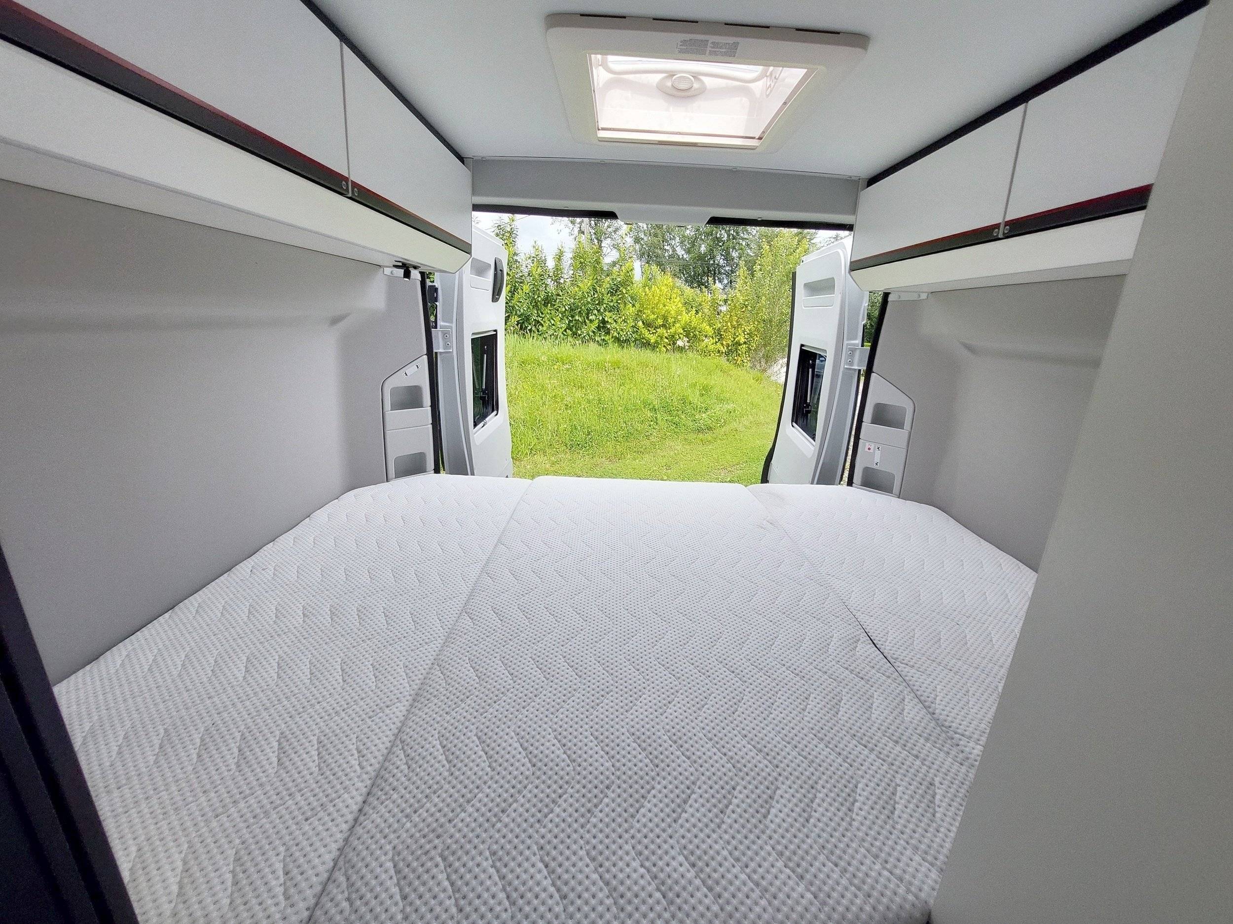 Berth Fiat Ducato 2,3 l 148 ch - Yescapa