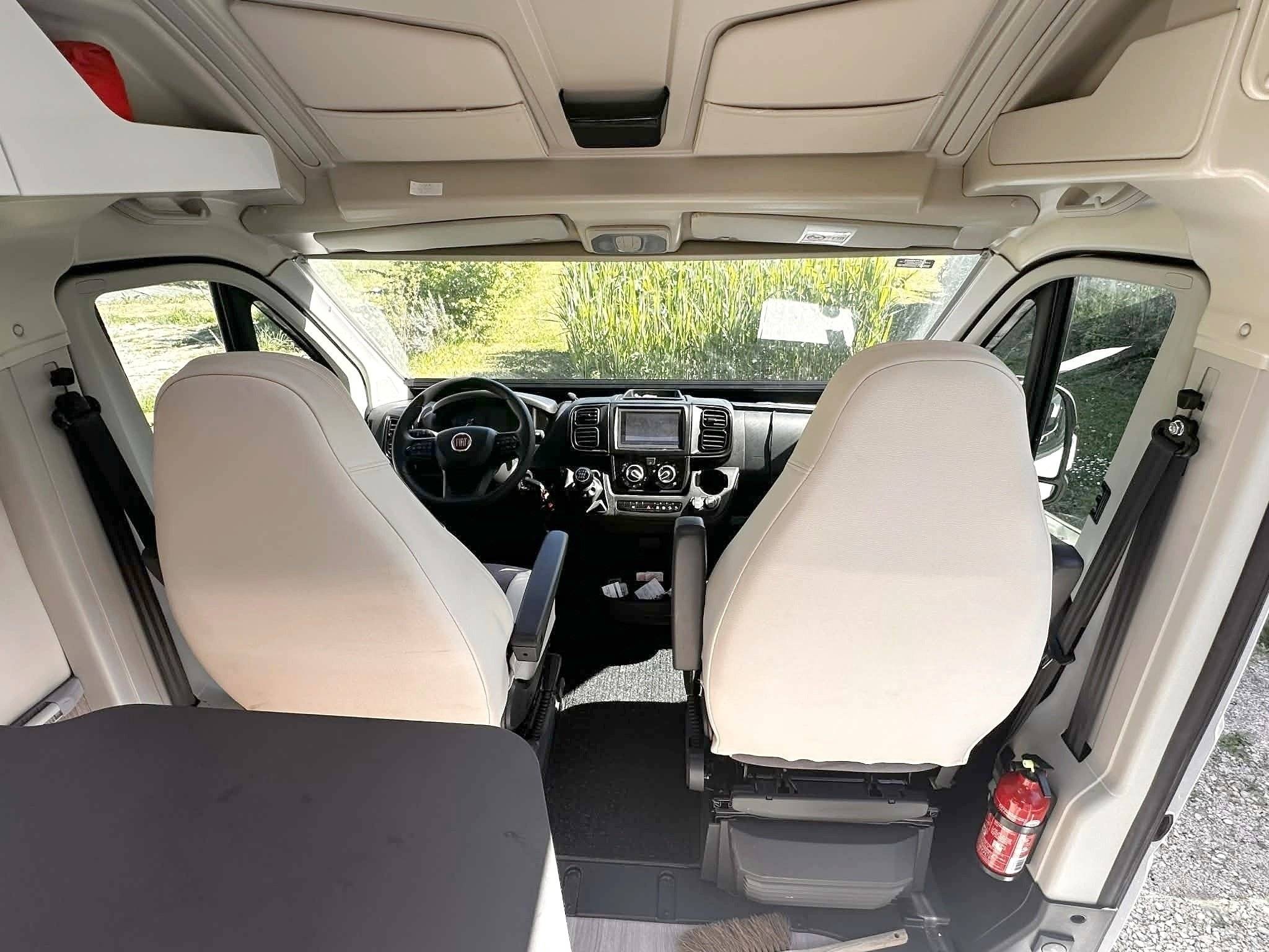 Chausson V594 MAX ROADLINE VIP
