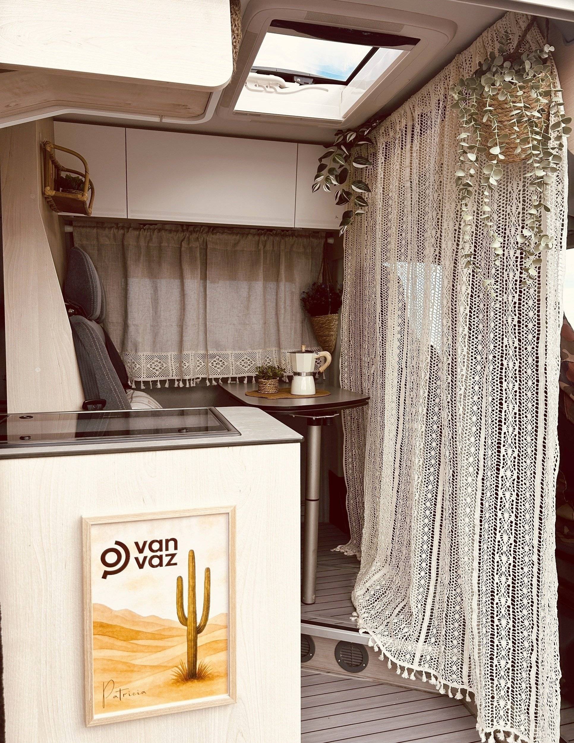 Dinette Citroën Jumper - Yescapa