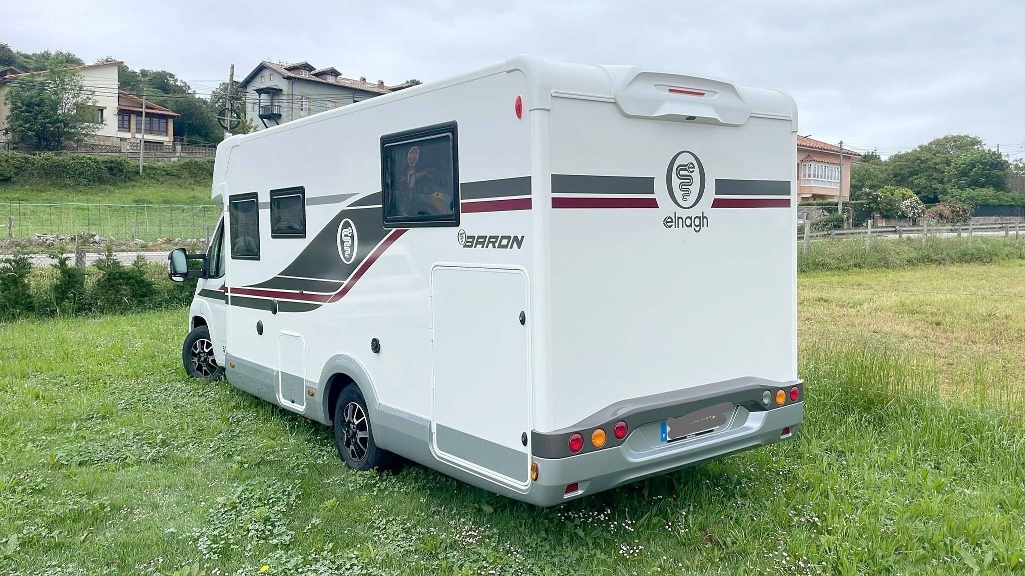 Elnagh Elnagh  Baron