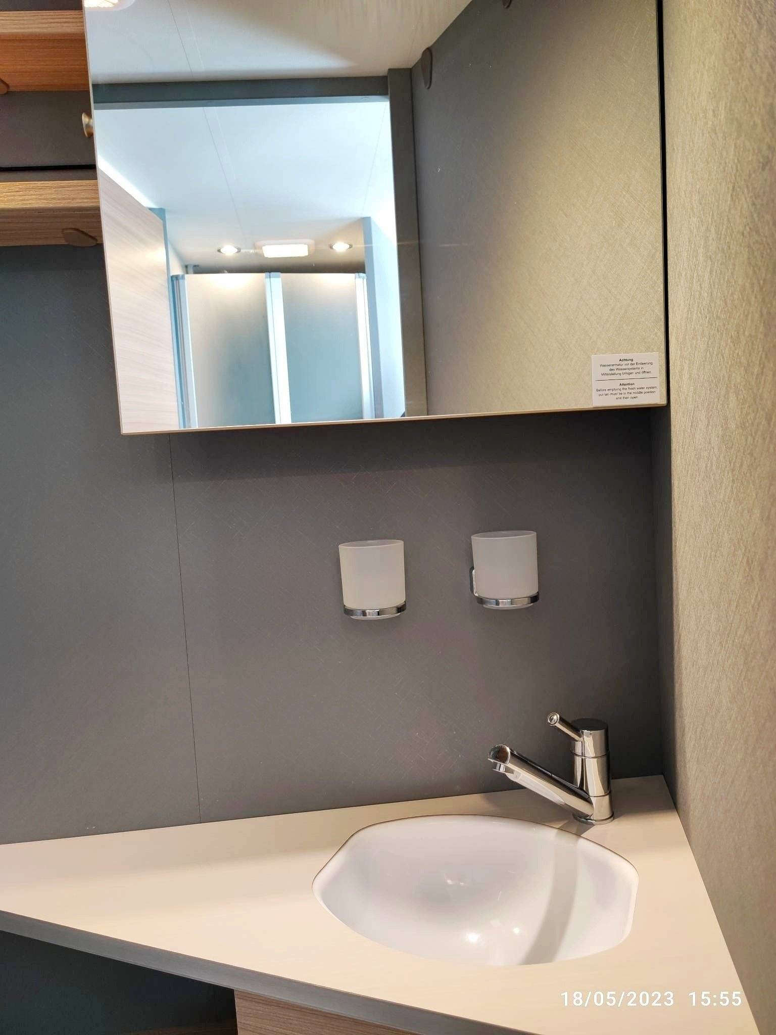 Dethleffs Dethleffs 7052 DBM