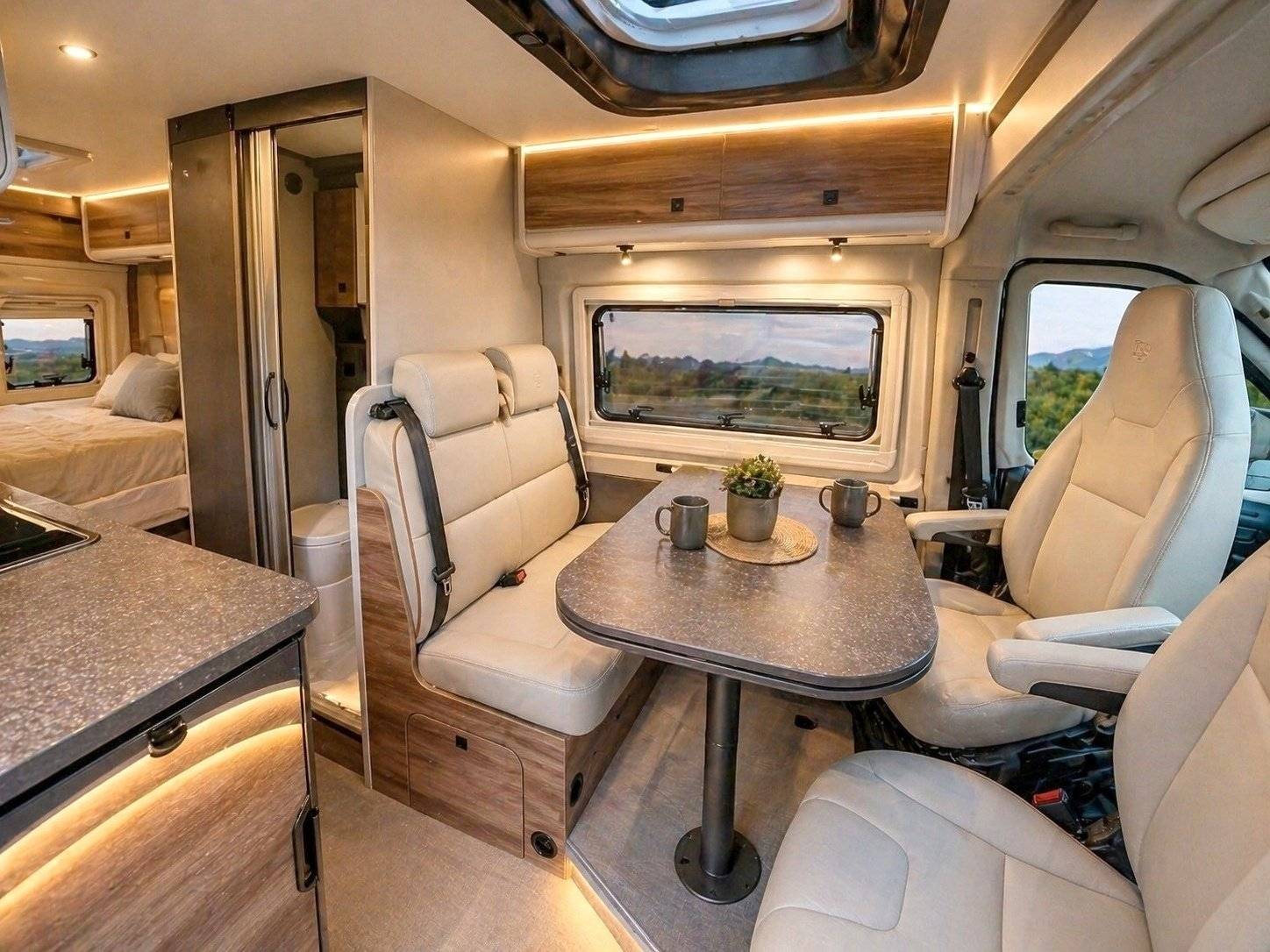 Comedor Fiat Ducato 2,2 l 100 ch - Yescapa