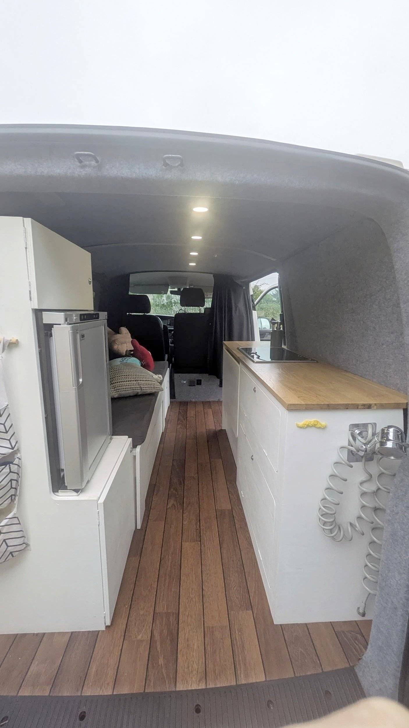 Comedor Volkswagen T6.1   2.0 TDI 110 CH - Yescapa