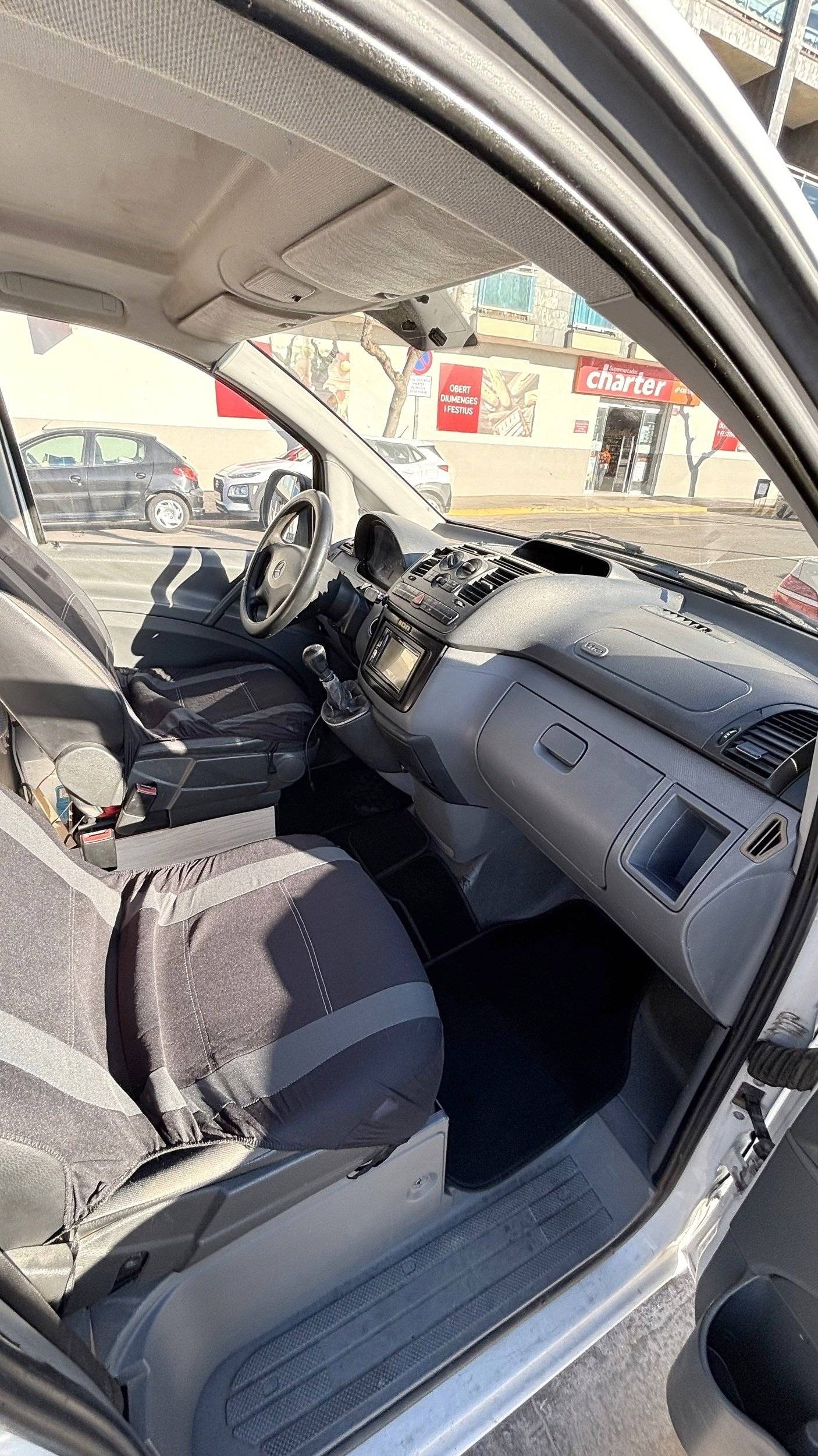 Poste de conduite Mercedes Vito - Yescapa